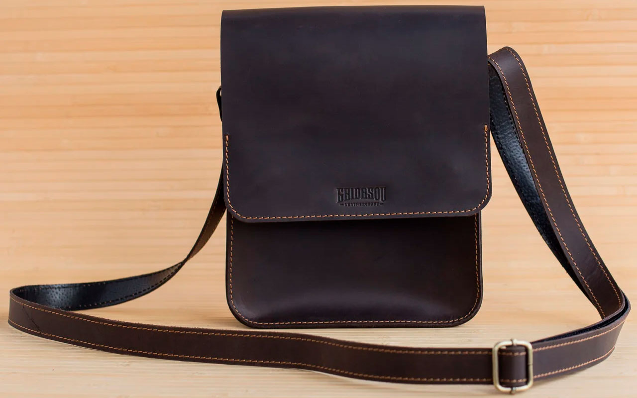 

Сумка-планшет для тетрадей GridasovLeathercraft Brick натуральная кожа темно-коричневая (BG-031-DBR)