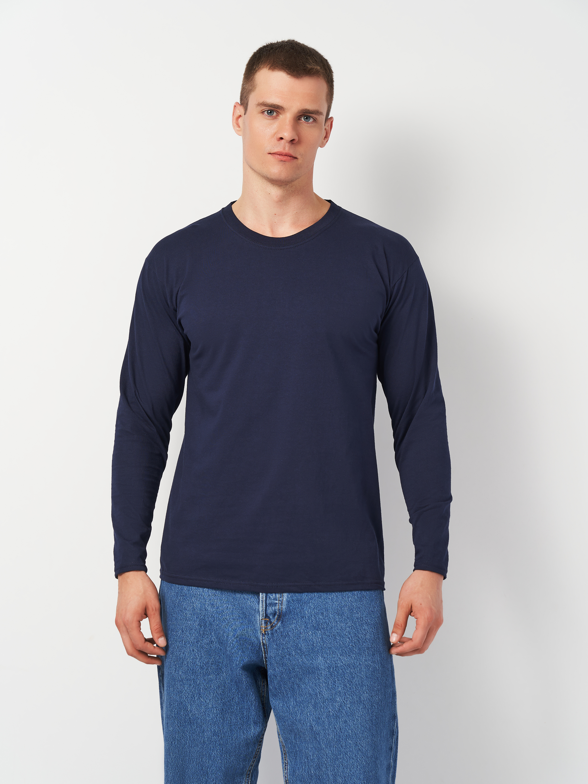 Акція на Лонгслів чоловічий Fruit of the Loom Valueweight Long Sleeve 0610380AZ M Темно-синій від Rozetka