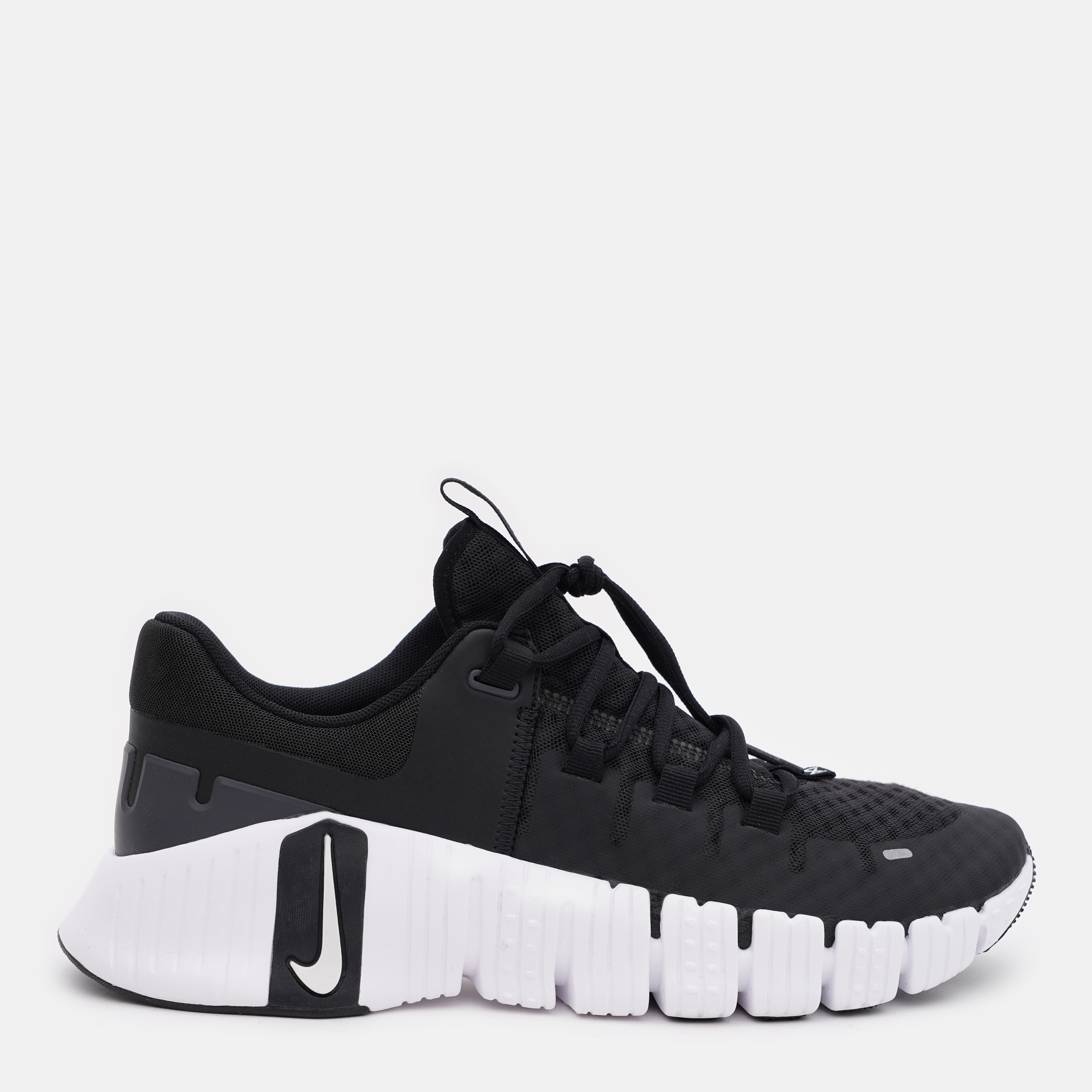 Акція на Чоловічі кросівки для залу Nike Free Metcon 5 DV3949-001 46 (12US) 30 см Чорні від Rozetka