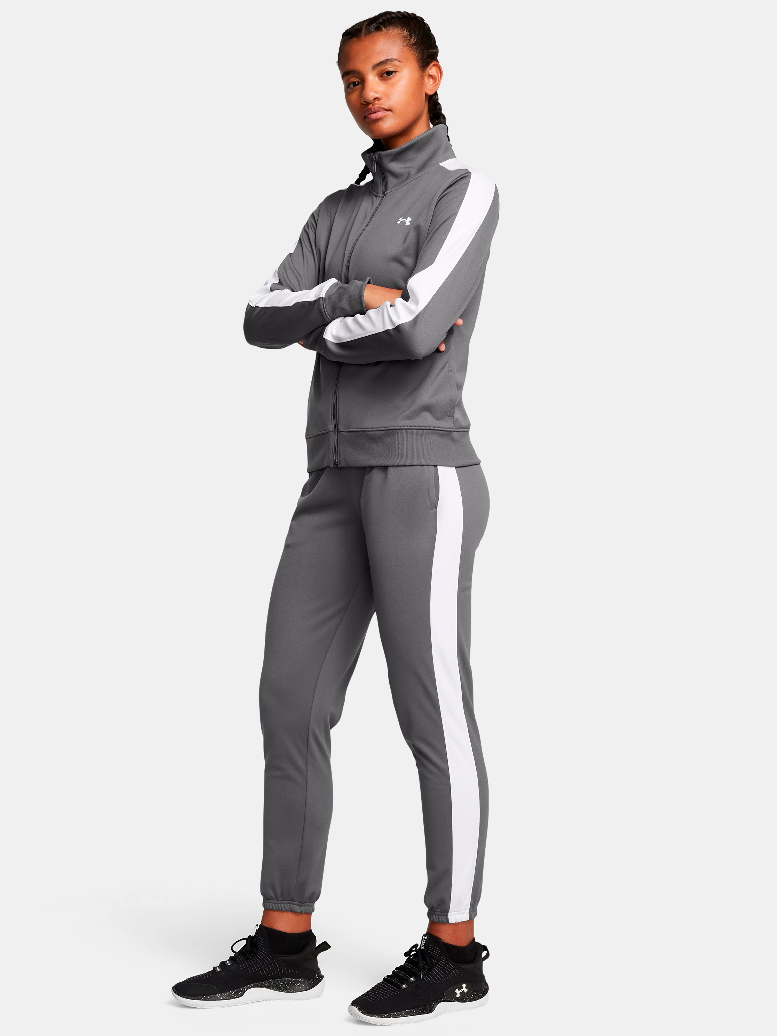 Акція на Спортивний костюм жіночий Under Armour Tricot Tracksuit 1365147-026 XL Сірий від Rozetka