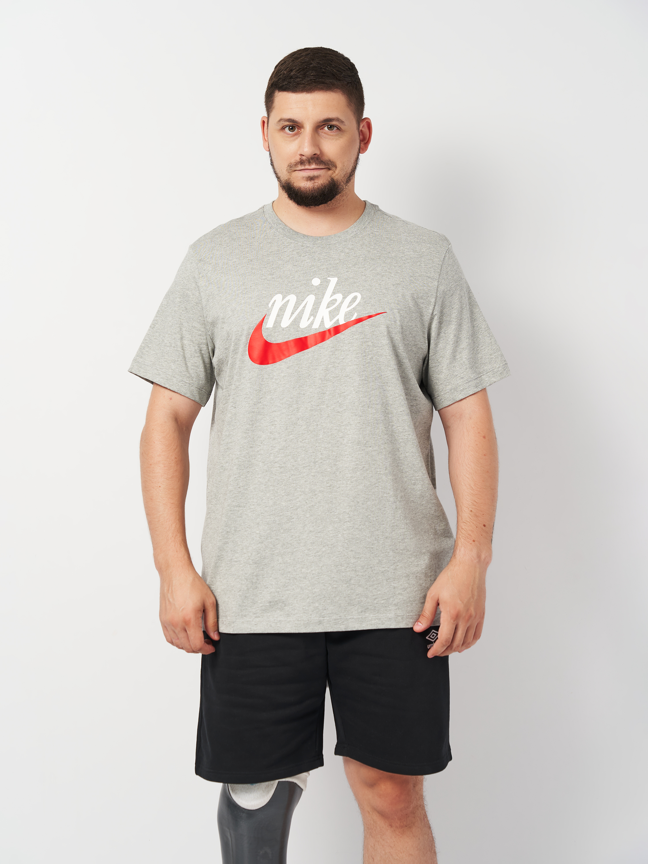 Акція на Футболка довга чоловіча Nike M Nsw Tee Futura 2 DZ3279-063 2XL Сіра від Rozetka