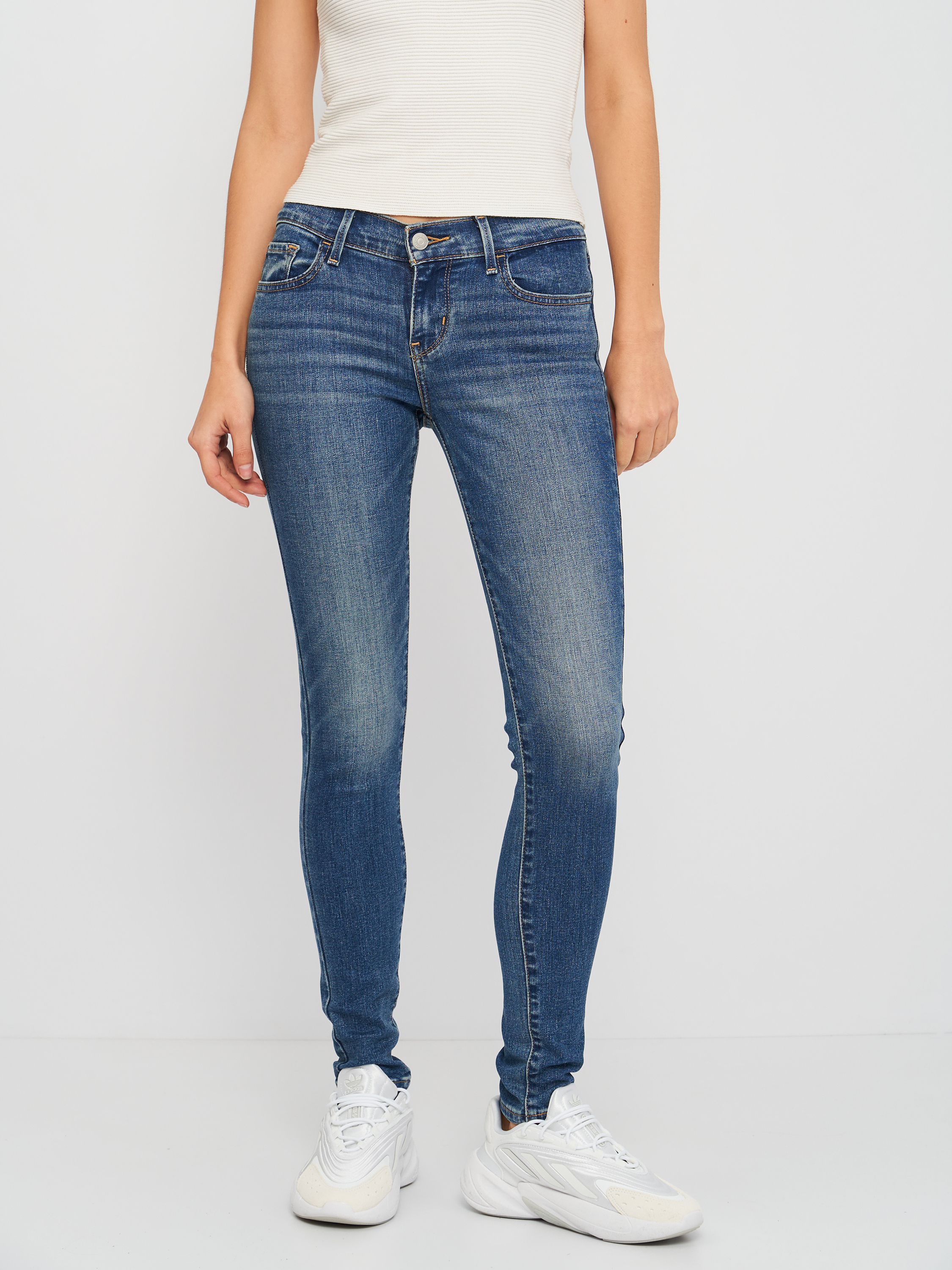 Акція на Джинси Skinny жіночі Levi's 710 Super Skinny 17778-0250 W25L30 Блакитні від Rozetka