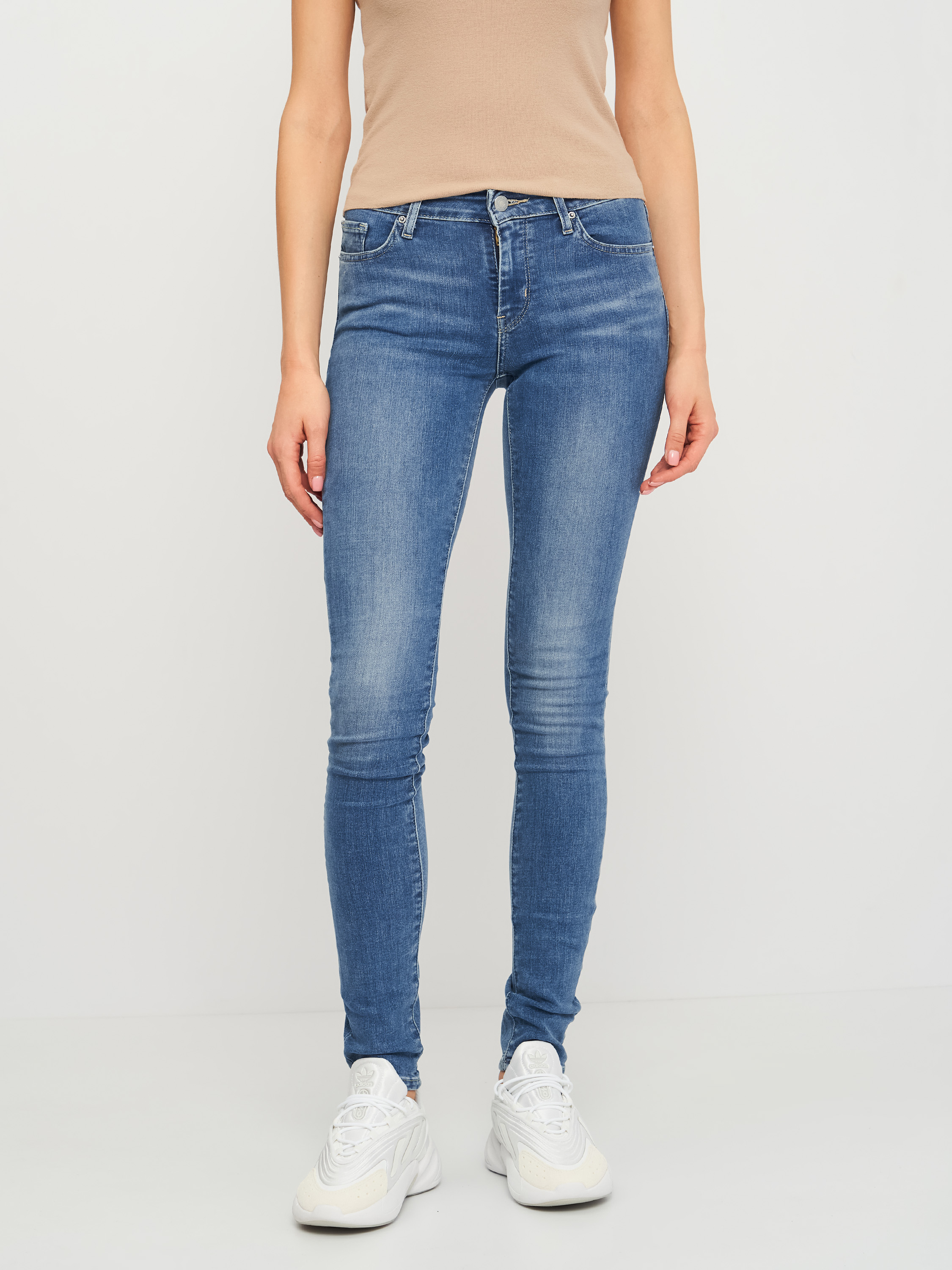 Акція на Джинси Skinny жіночі Levi's Skinny Jeans - All Play 18881-0290 W25L30 Сині від Rozetka