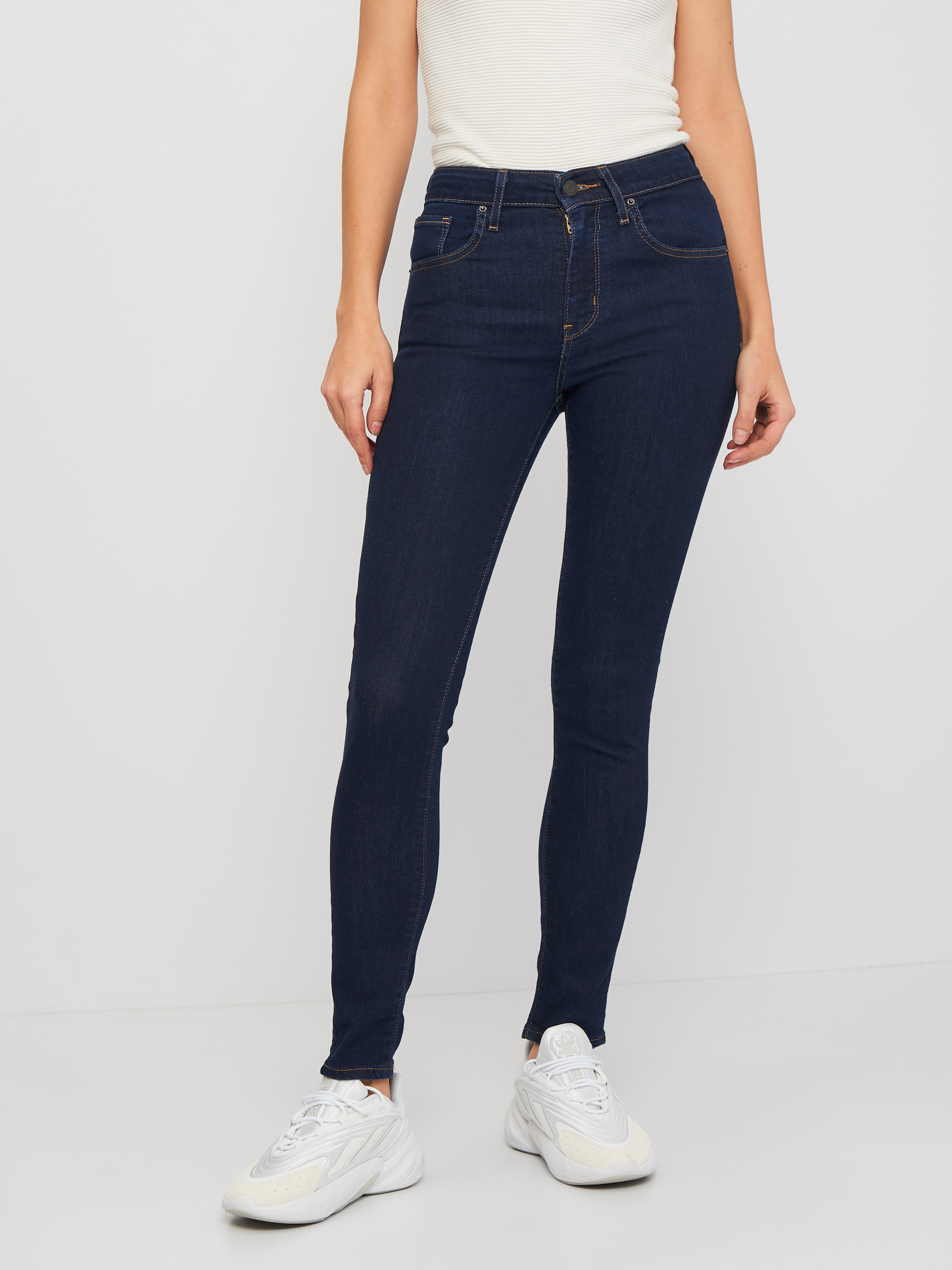 Акція на Джинси Skinny жіночі Levi's 721 High Rise Skinny Lone Wol 18882-0027 W24L30 Сині від Rozetka