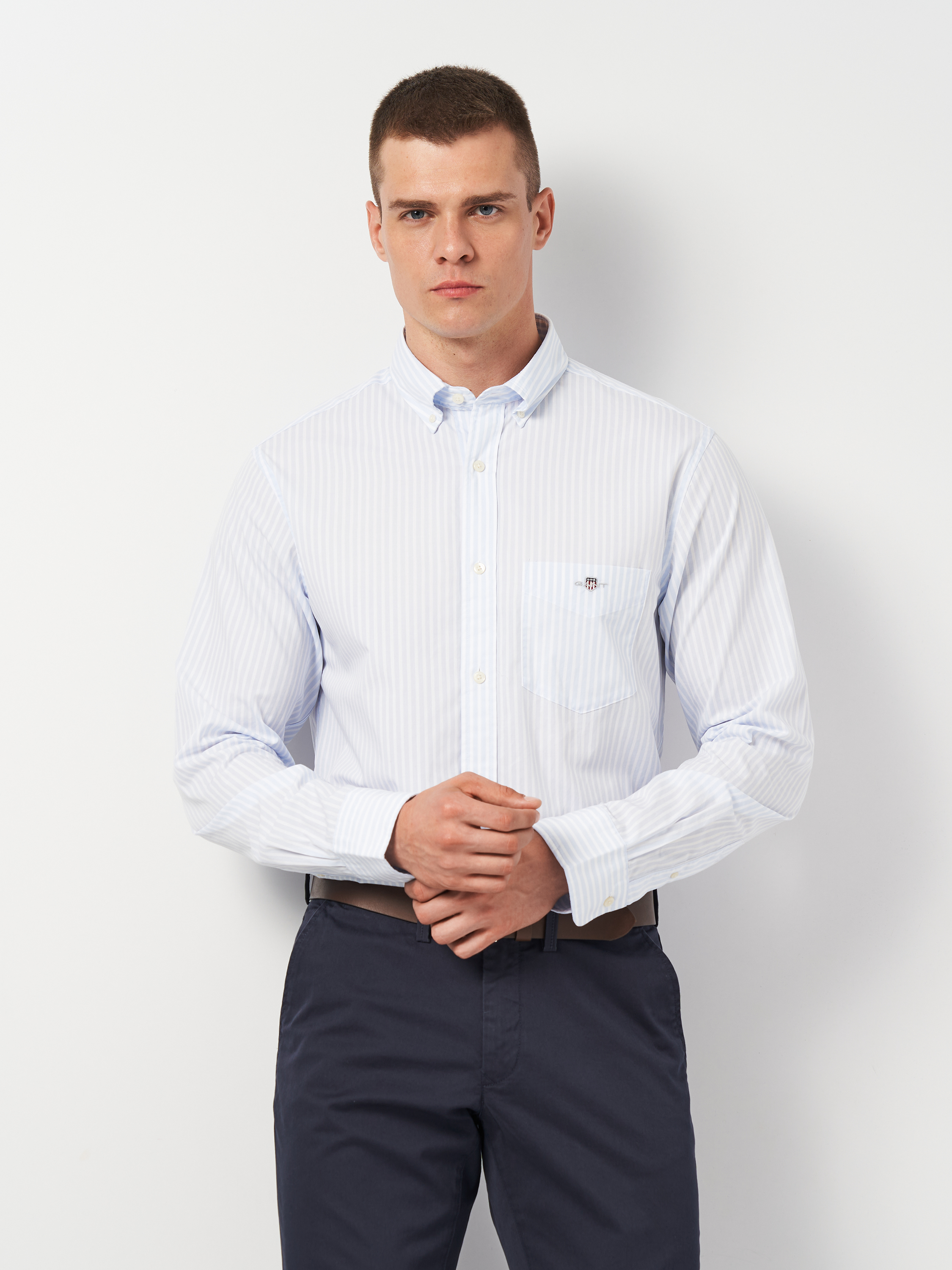 Акція на Сорочка бавовняна чоловіча GANT Reg Poplin Stripe Shirt 3000130-455 L Блакитна від Rozetka