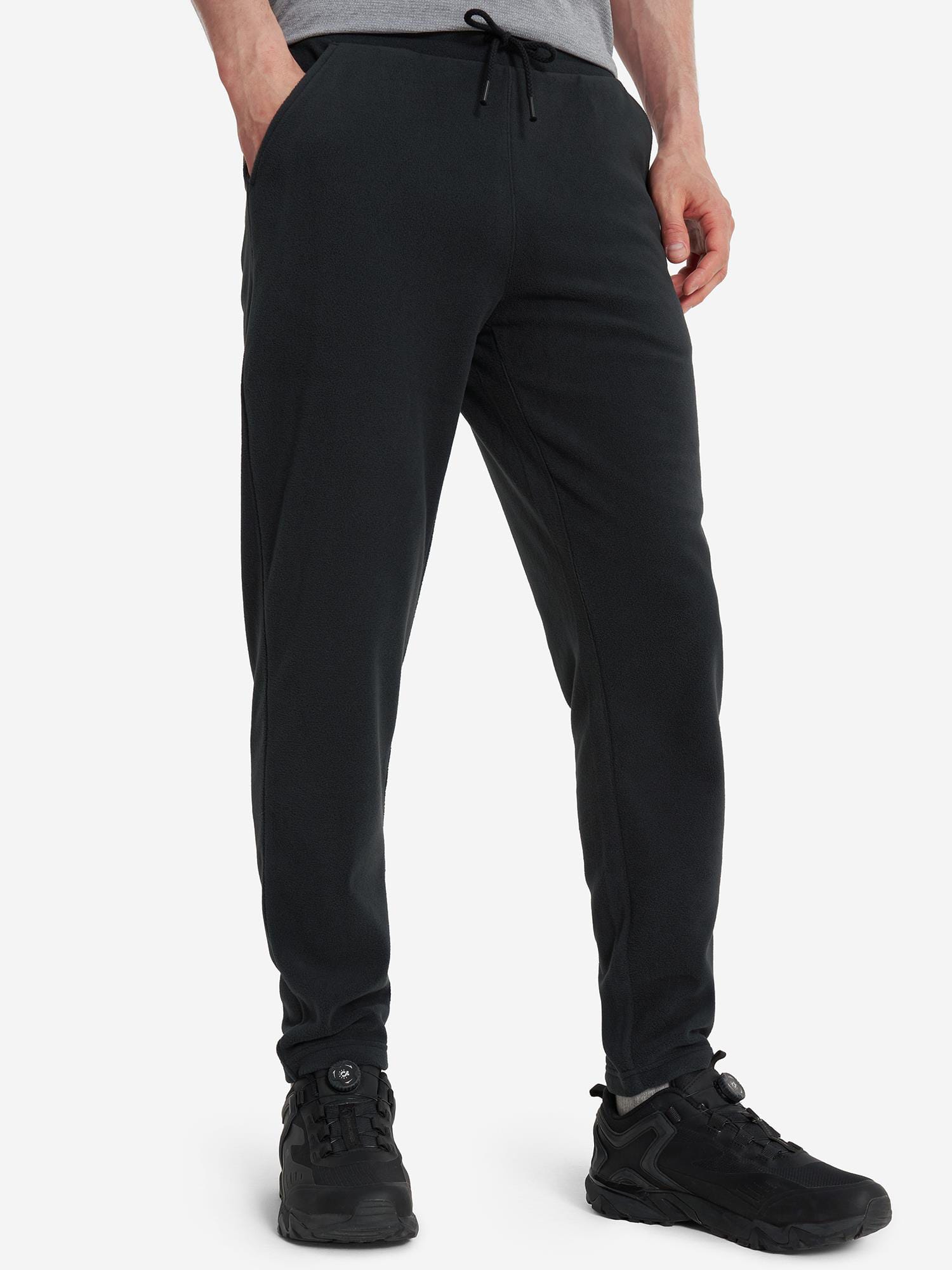 Акція на Спортивні штани чоловічі утеплені Outventure Men's trousers 129985-99 52-54 Чорні від Rozetka