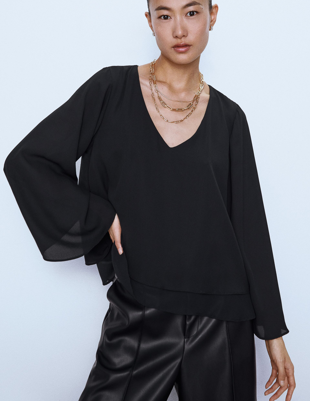 

Блуза Zara Ж1050285 (8404/379/800) цвет черный L