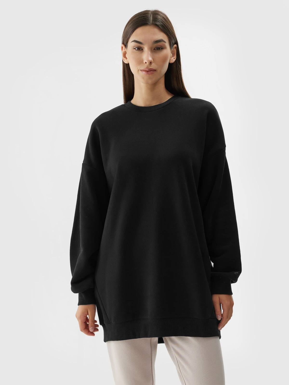 Акція на Світшот жіночий 4F Sweatshirt F0764 4FAW23TSWSF0764-20S S Чорний від Rozetka