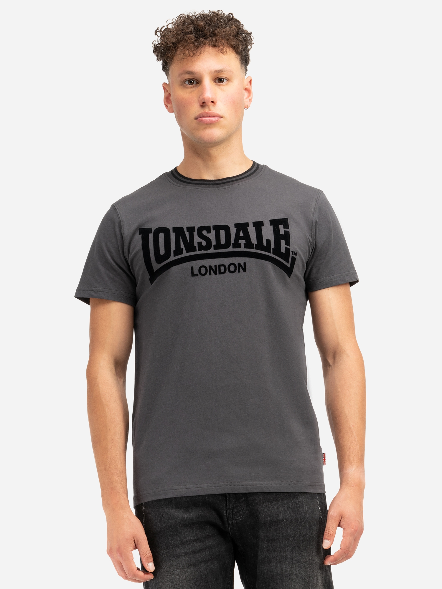 Акція на Футболка бавовняна довга чоловіча Lonsdale 117605-1572 3XL Anthracite/Black від Rozetka