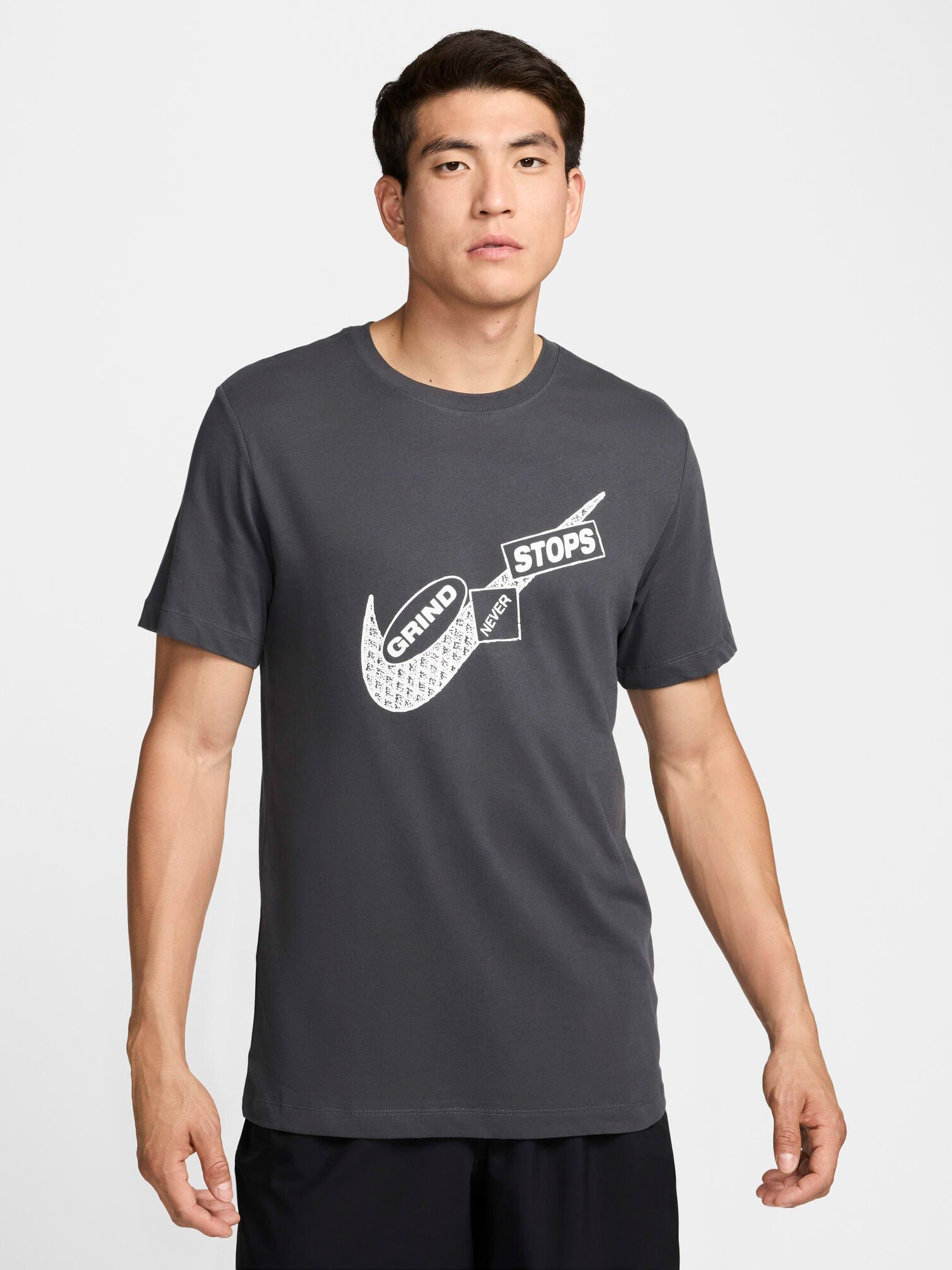 Акція на Футболка чоловіча Nike M Nk Df Tee Gym Kit 2 FZ8058-060 L Сіра від Rozetka