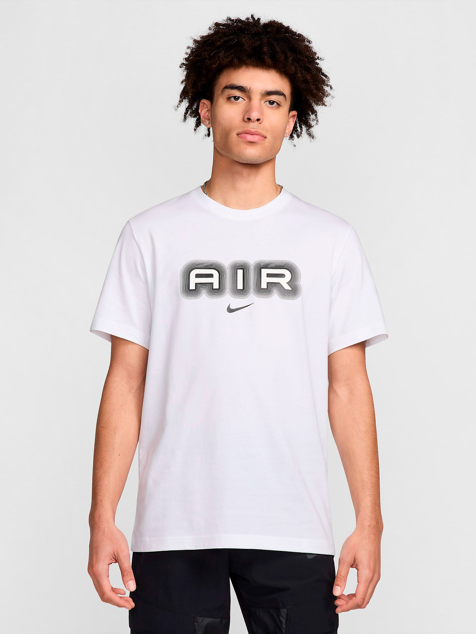 Акція на Футболка бавовняна чоловіча Nike M Nsw Sw Air Graphic Tee HM0185-100 2XL Біла від Rozetka