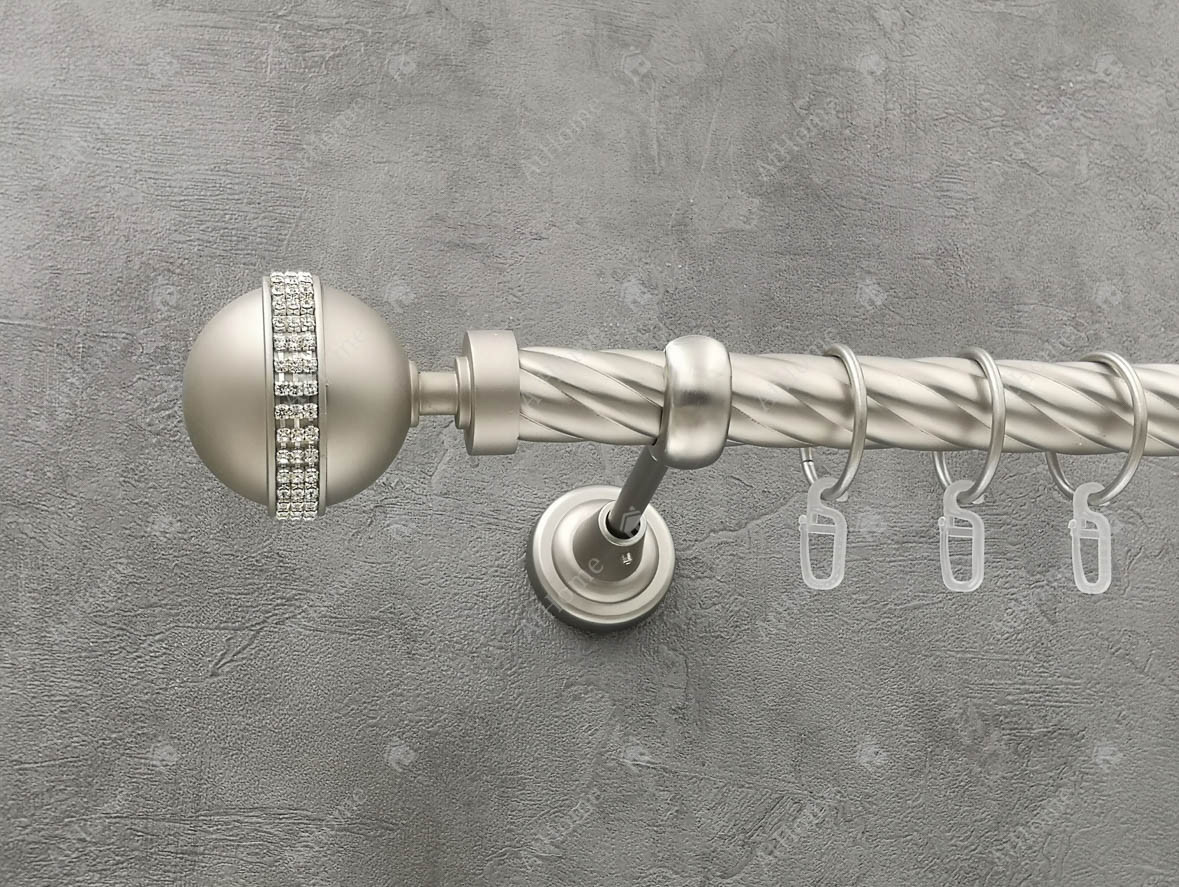 

Карниз Quadrum Авея 320 см одинарный Сатин 25 мм витая (кольца с крючками)