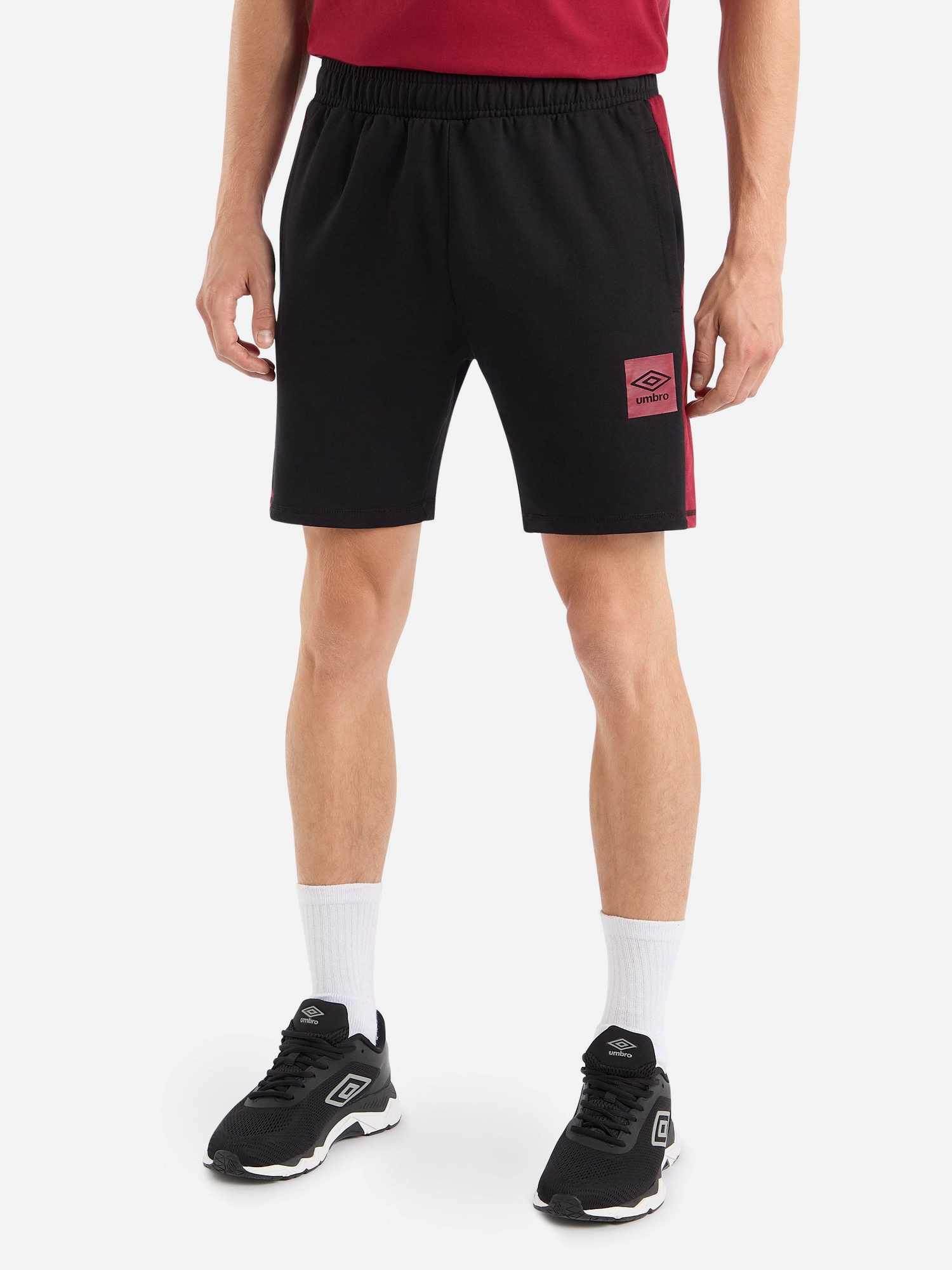 Акція на Шорти бавовняні короткі чоловічі Umbro Terrace Short 66542U-MLB S Чорні від Rozetka