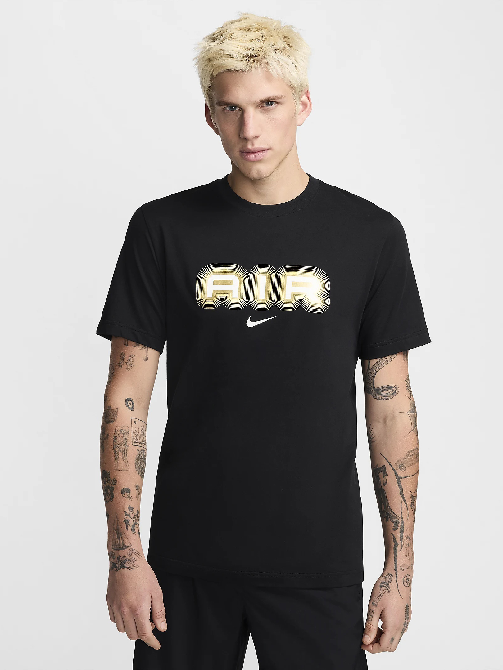 Акція на Футболка бавовняна чоловіча Nike M Nsw Sw Air Graphic Tee HM0185-010 M Чорна від Rozetka