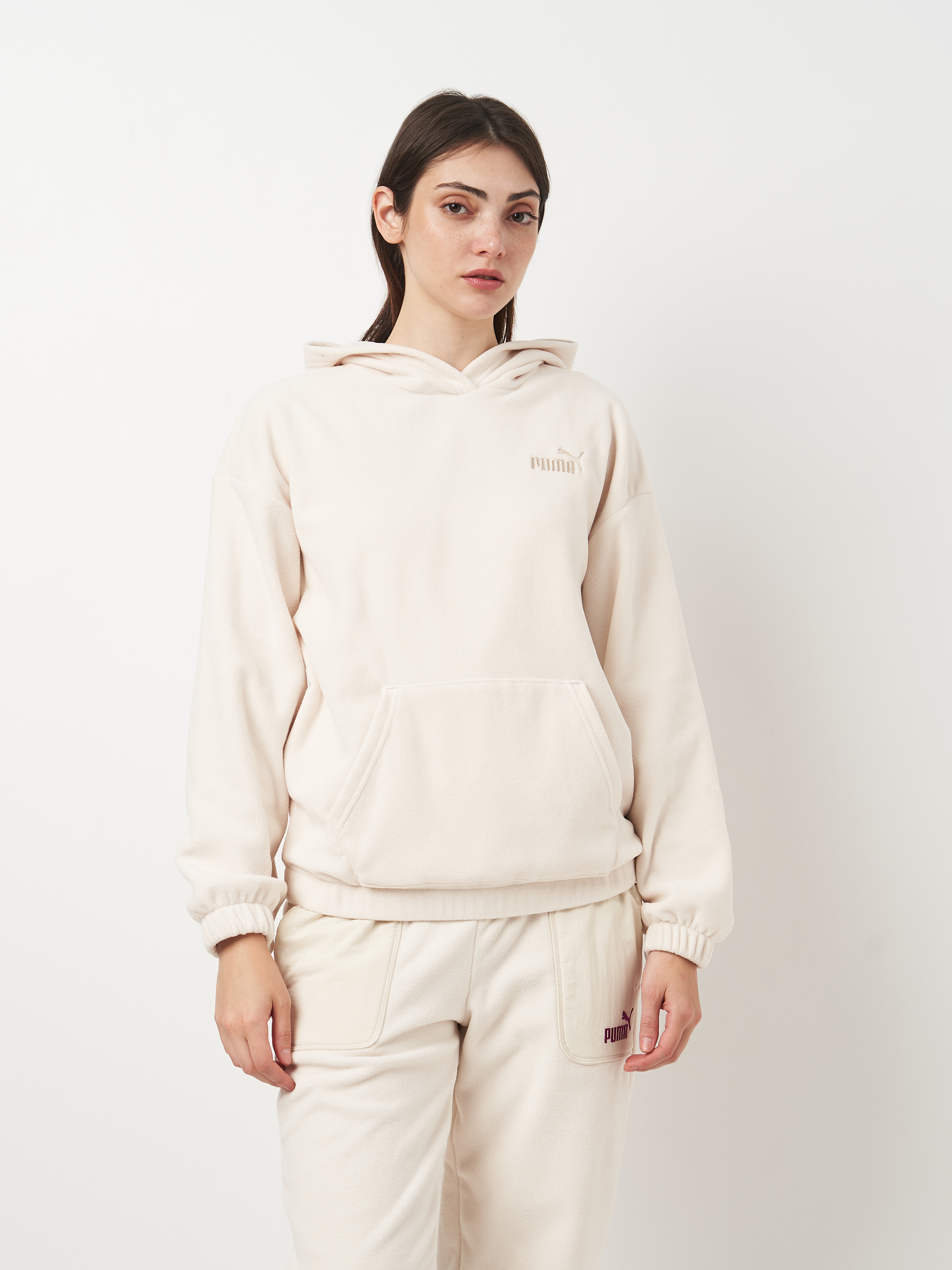 Акція на Худі тепле жіноче Puma Ess Elevated Hoodie 68152987 XS Біле від Rozetka