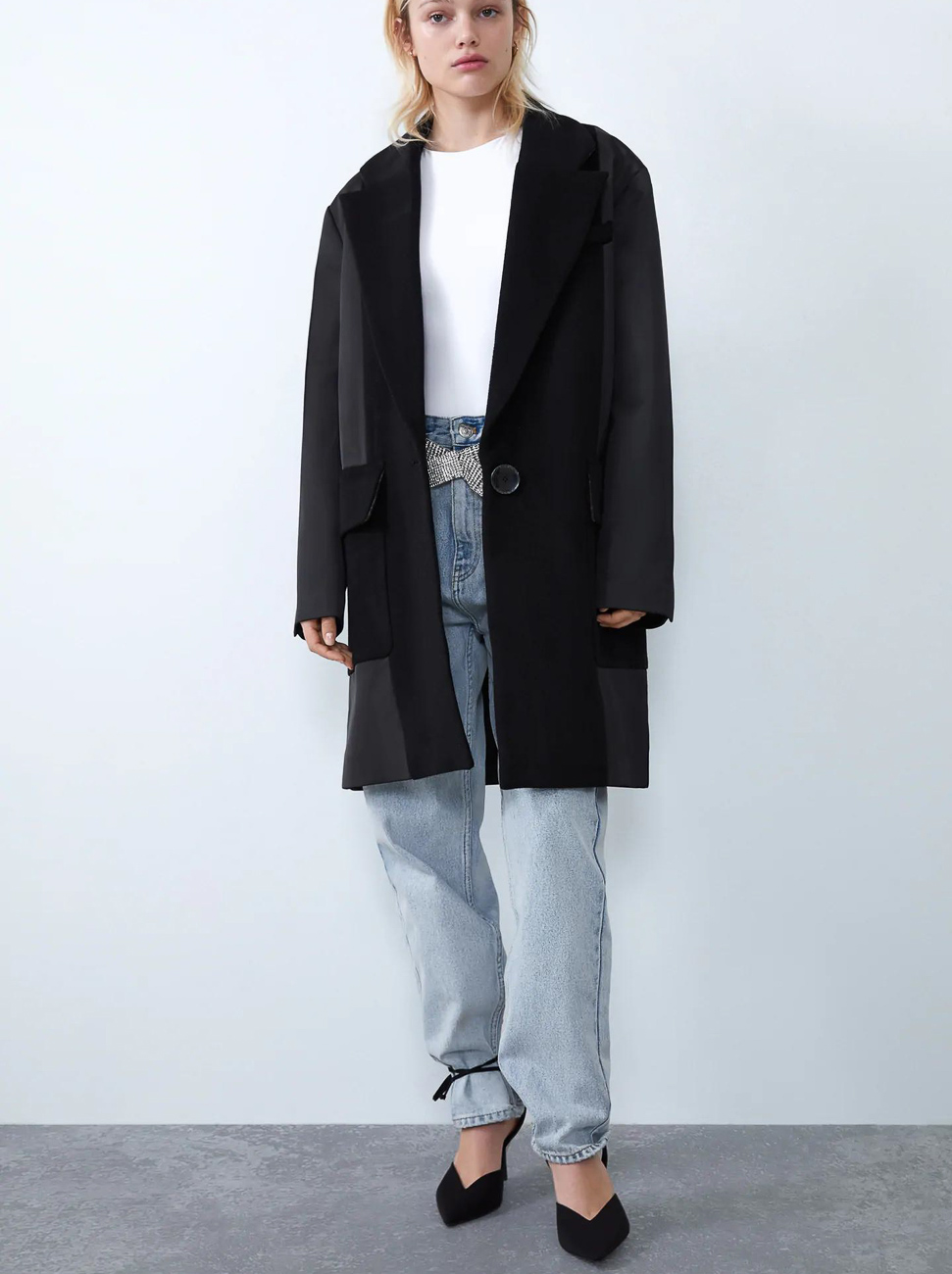 

Пальто Zara Ж1049719 (1255/277/800) цвет черный S