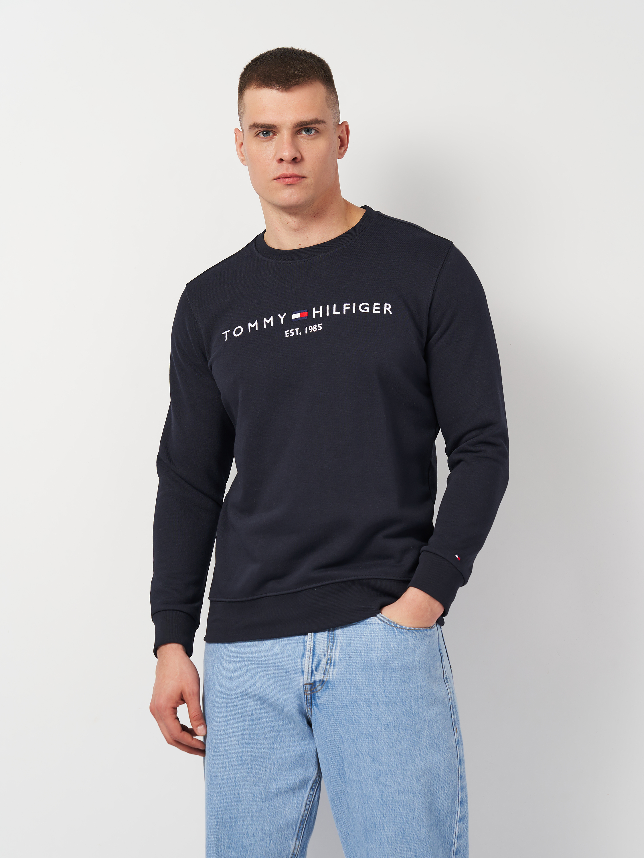 Акція на Світшот чоловічий Tommy Hilfiger 11401.2 2XL Темно-синій від Rozetka