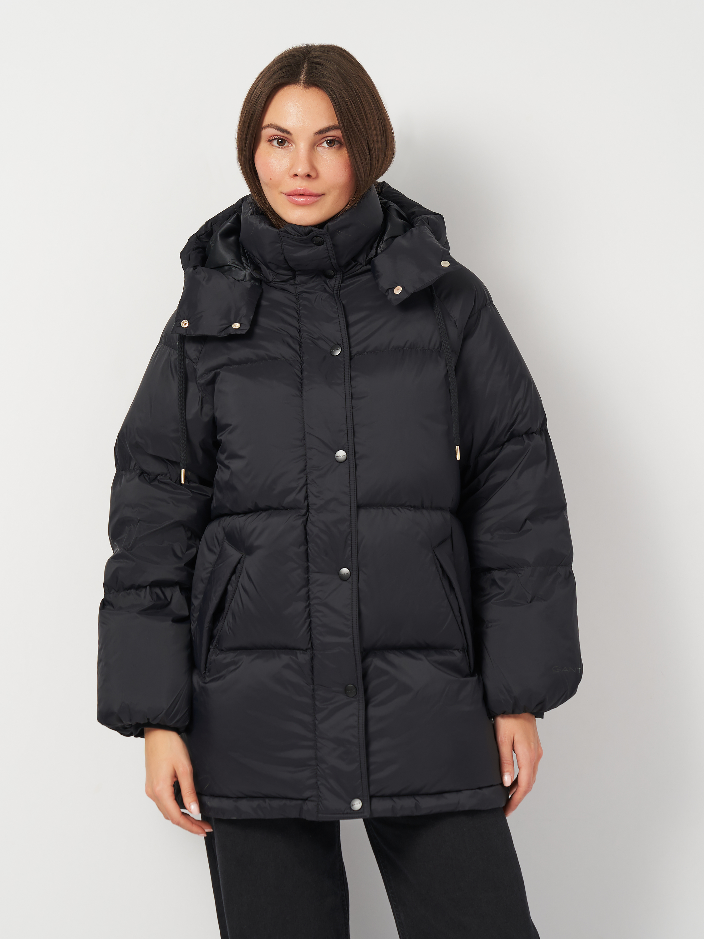 Акція на Куртка зимова жіноча GANT Mid Length Down Jacket 4700347-5 XL Чорна від Rozetka