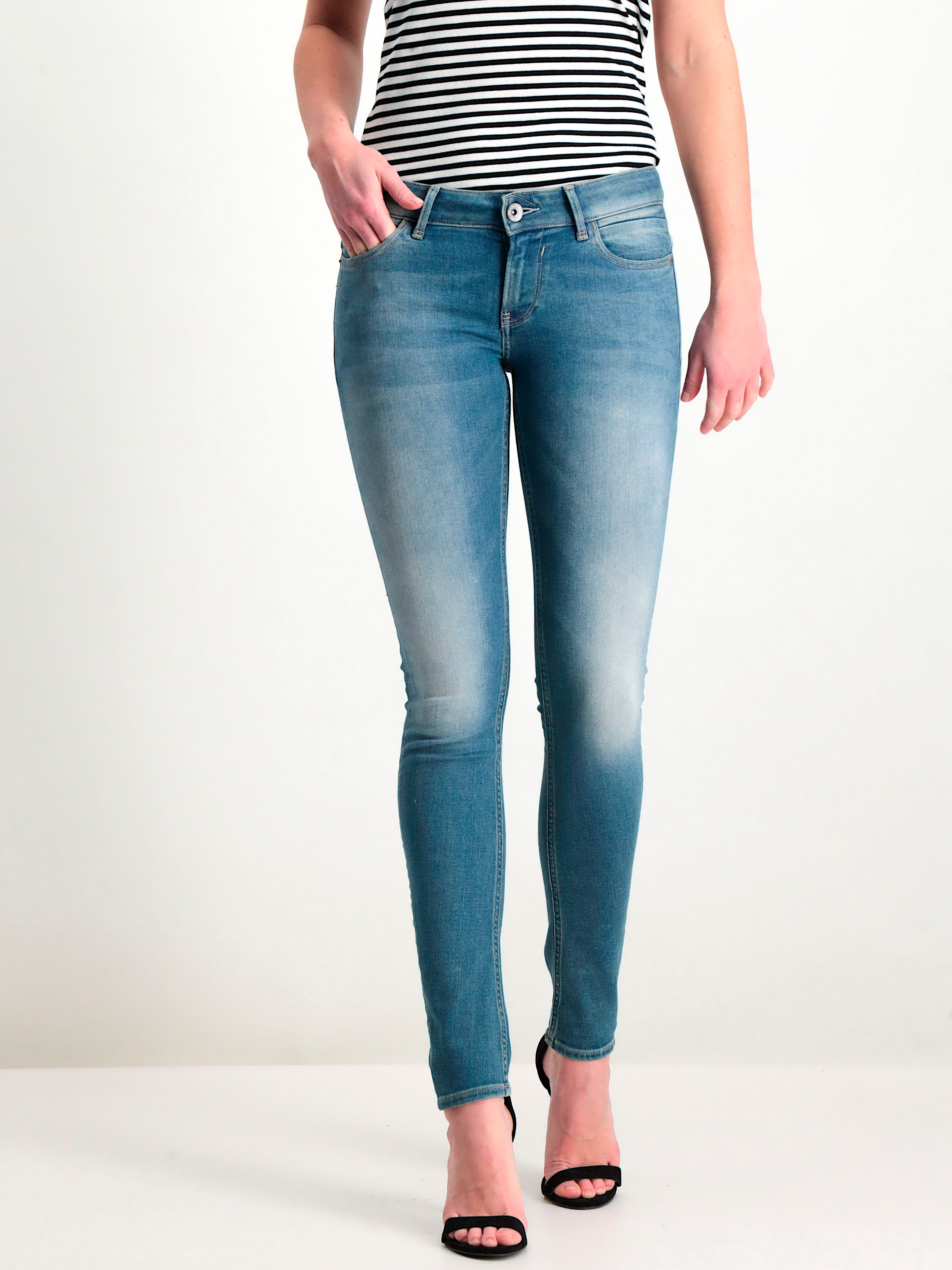 Акція на Джинси Skinny жіночі Garcia Jeans 267-2763 26-32 Сині від Rozetka