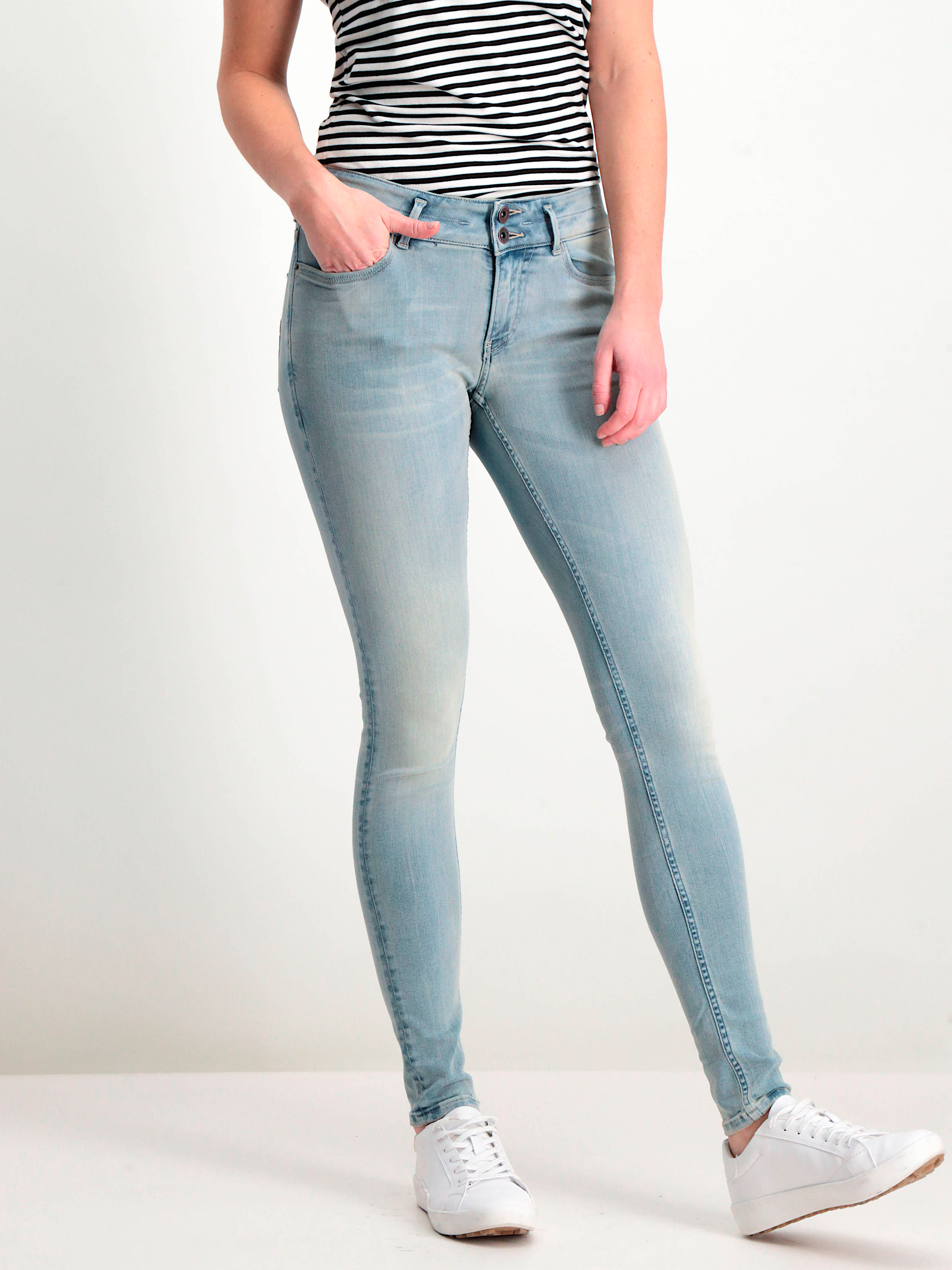 Акція на Джинси Skinny жіночі Garcia Jeans 279-2480 29-32 Сині від Rozetka