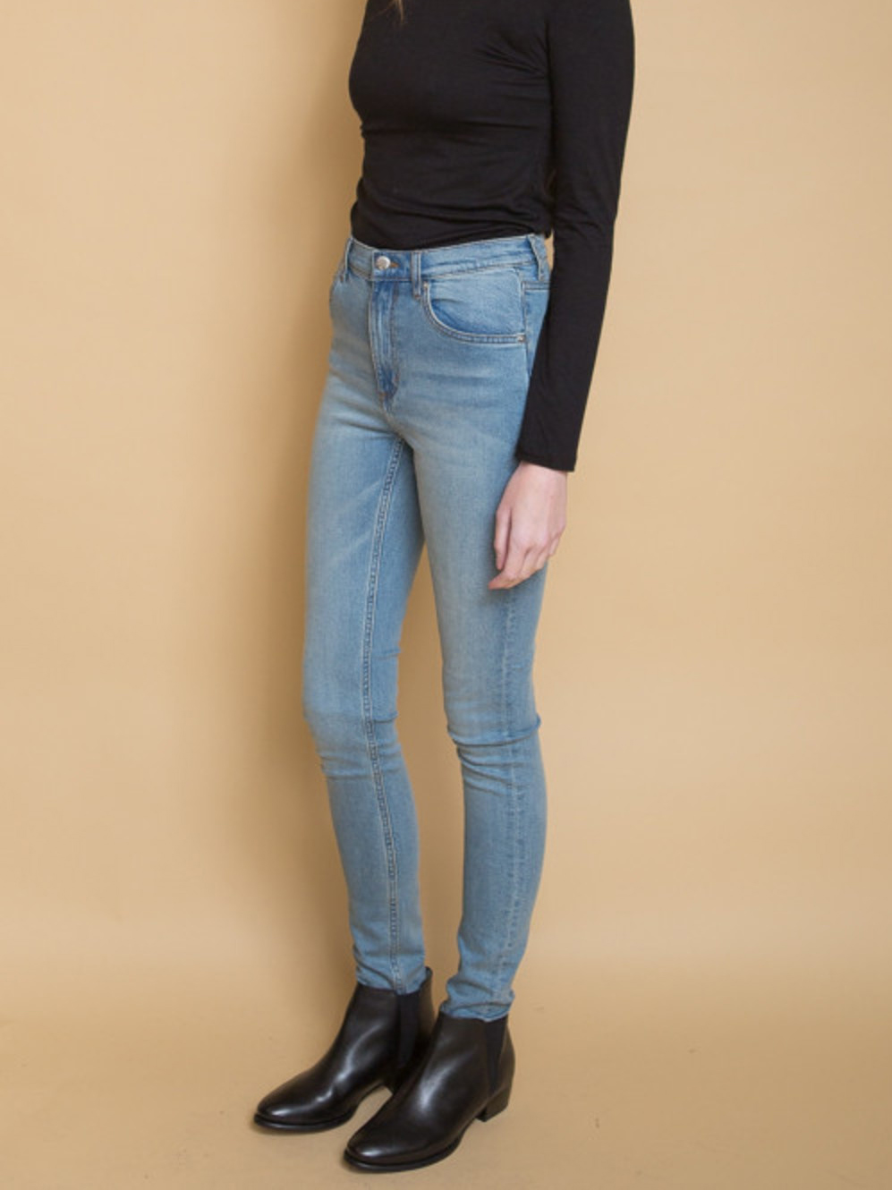 Акція на Джинси Skinny жіночі Cheap Monday 2074633abr 26/32 Блакитні від Rozetka