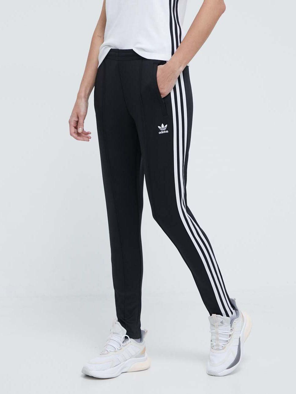 Акція на Спортивні штани жіночі Adidas Sst Classic Tp IK6600 XS Black від Rozetka