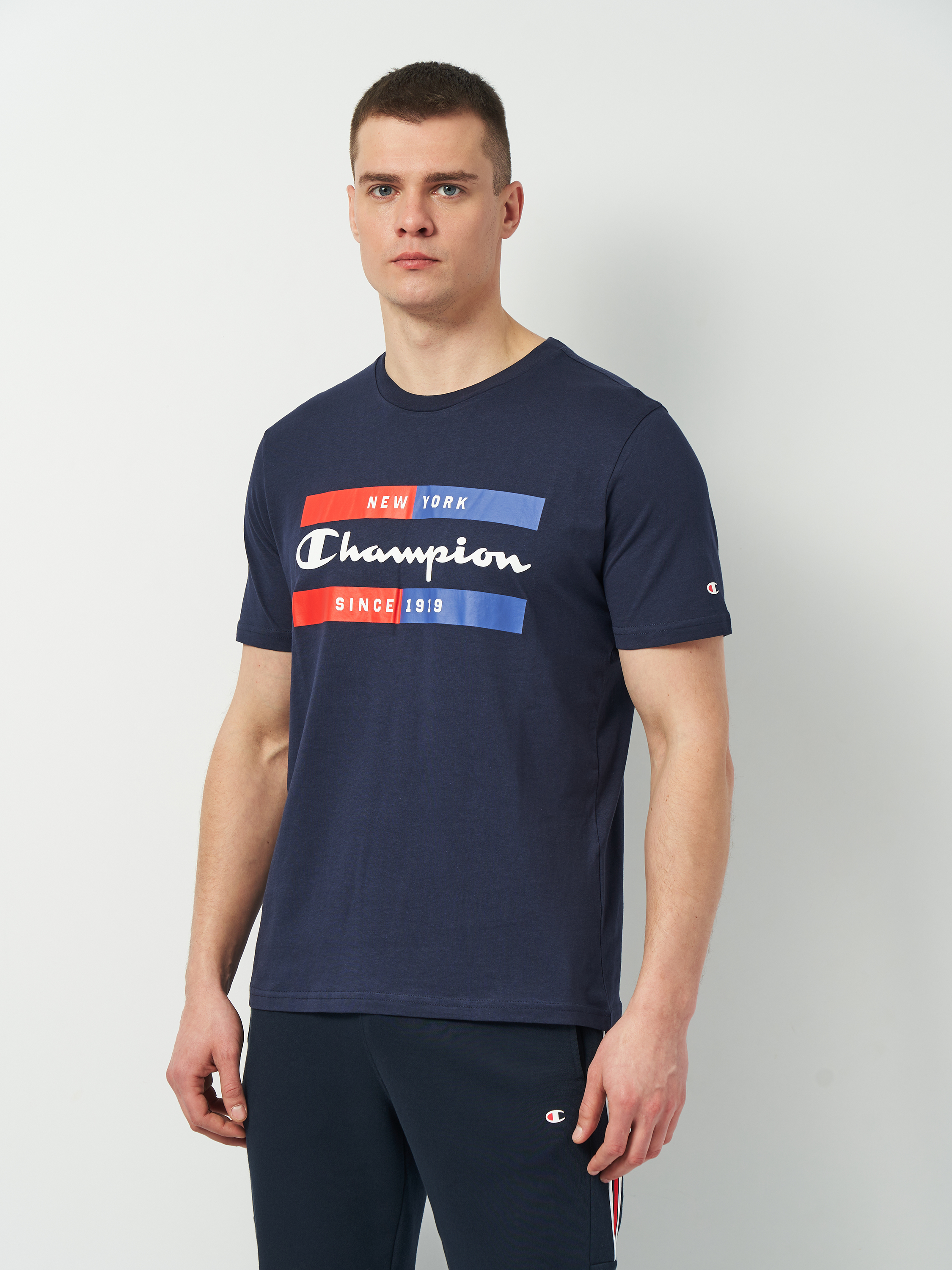 Акція на Футболка бавовняна довга чоловіча Champion 218559-BS503 2XL Темно-синя з принтом від Rozetka