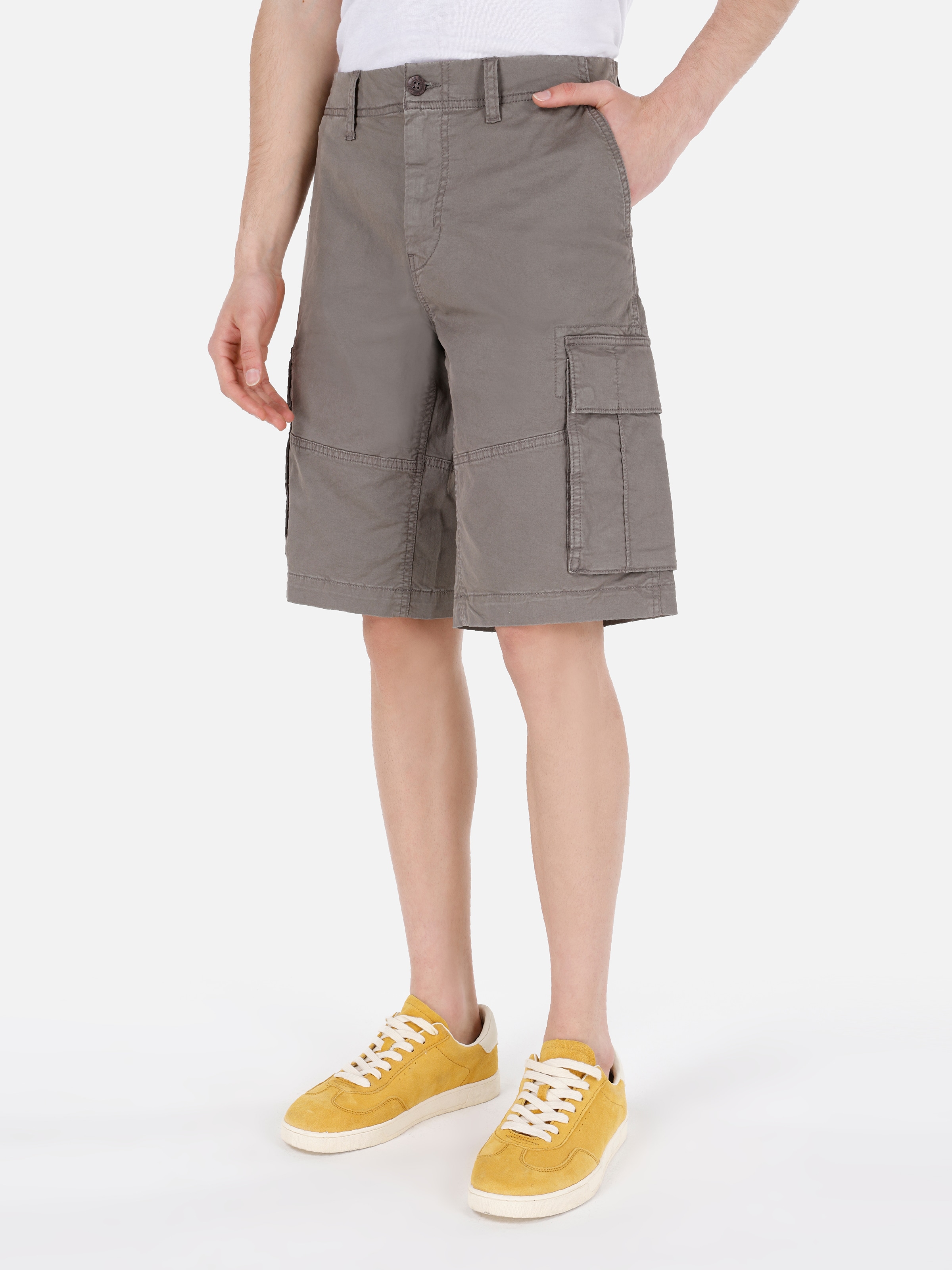 Шорти джинсові довгі чоловічі Colin's CL1069316LKH S Light Khaki від Rozetka на платформі USKIDKA Акція на Шорти джинсові довгі чоловічі Colin's CL1069316LKH S Light Khaki від Rozetka