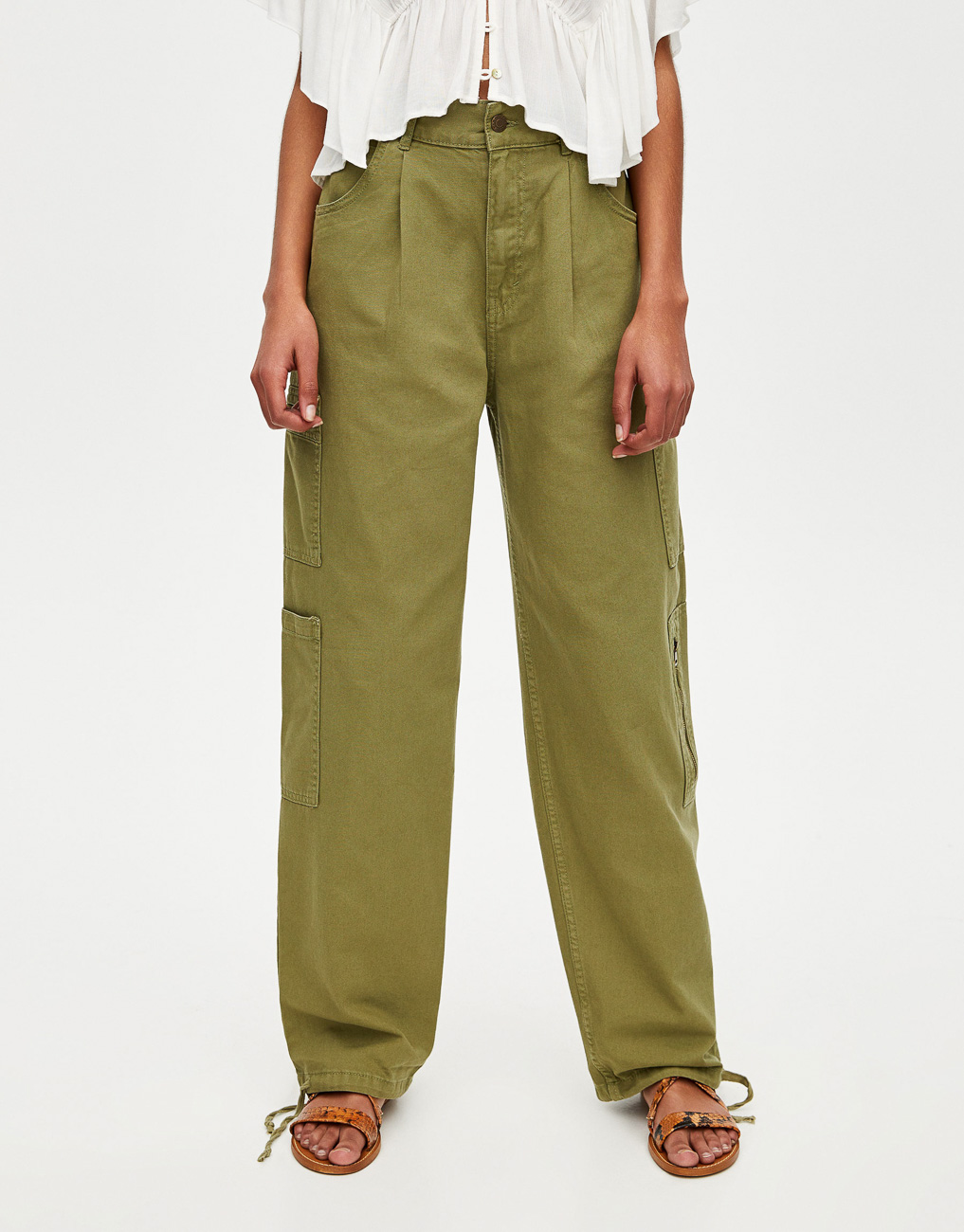 

Брюки PULL & BEAR Ж1046340 (9671/300/505) цвет зеленый XL
