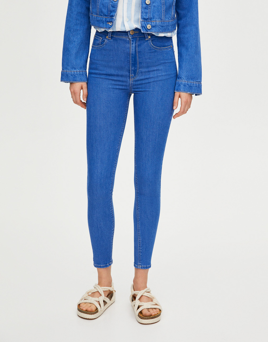 

Джинсы PULL & BEAR Ж1046320 (5683/309/420) цвет синий S