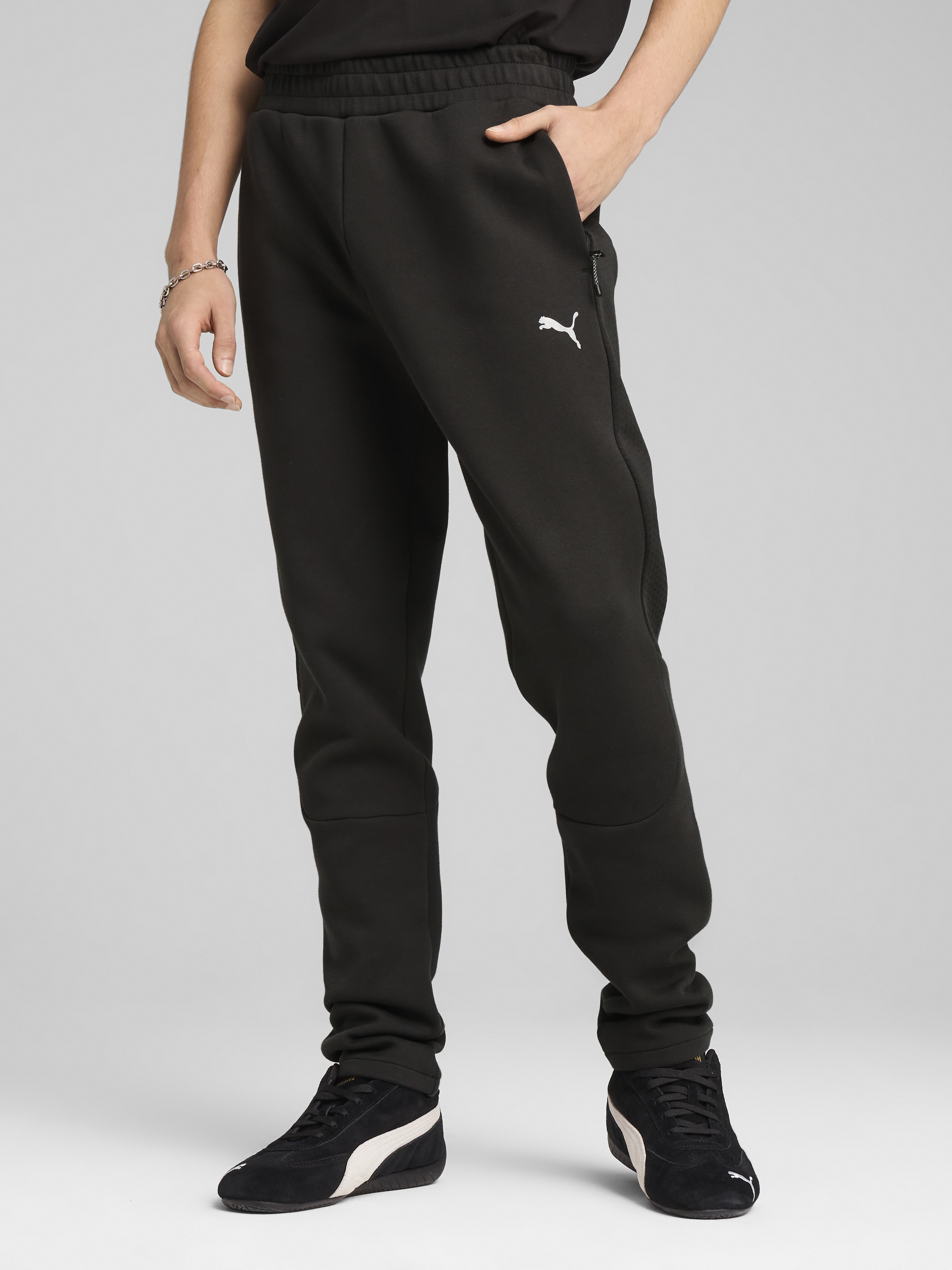 Спортивні штани чоловічі Puma Evostripe Pants Dk Op 68461401 XL Black від Rozetka на платформі USKIDKA Акція на Спортивні штани чоловічі Puma Evostripe Pants Dk Op 68461401 XL Black від Rozetka