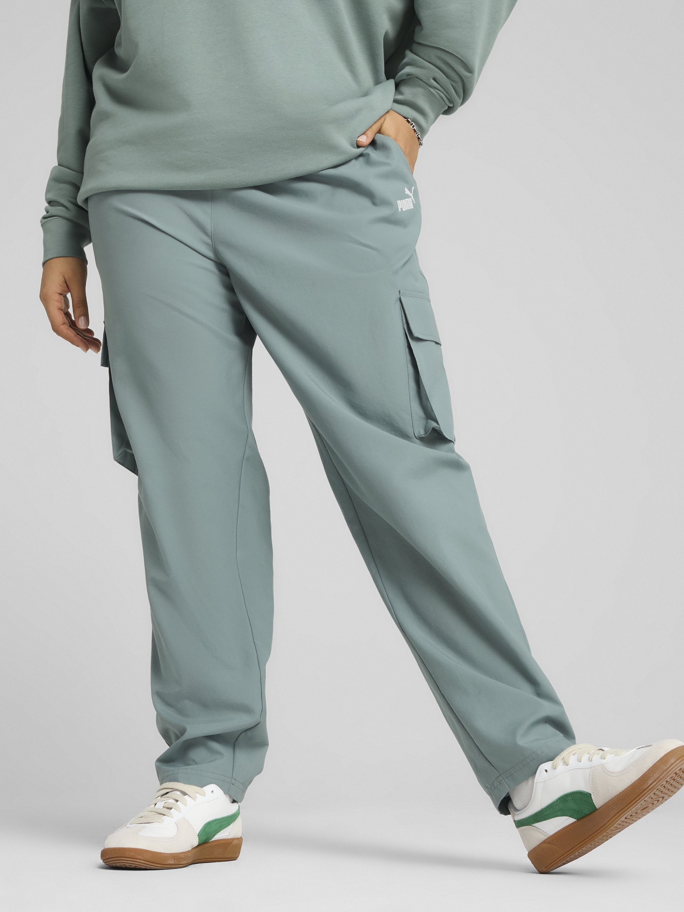 Спортивні штани жіночі Puma Ess Small No. 1 Logo Woven Cargo Pants Op 68497830 M Green Moon від Rozetka на платформі USKIDKA Акція на Спортивні штани жіночі Puma Ess Small No. 1 Logo Woven Cargo Pants Op 68497830 M Green Moon від Rozetka