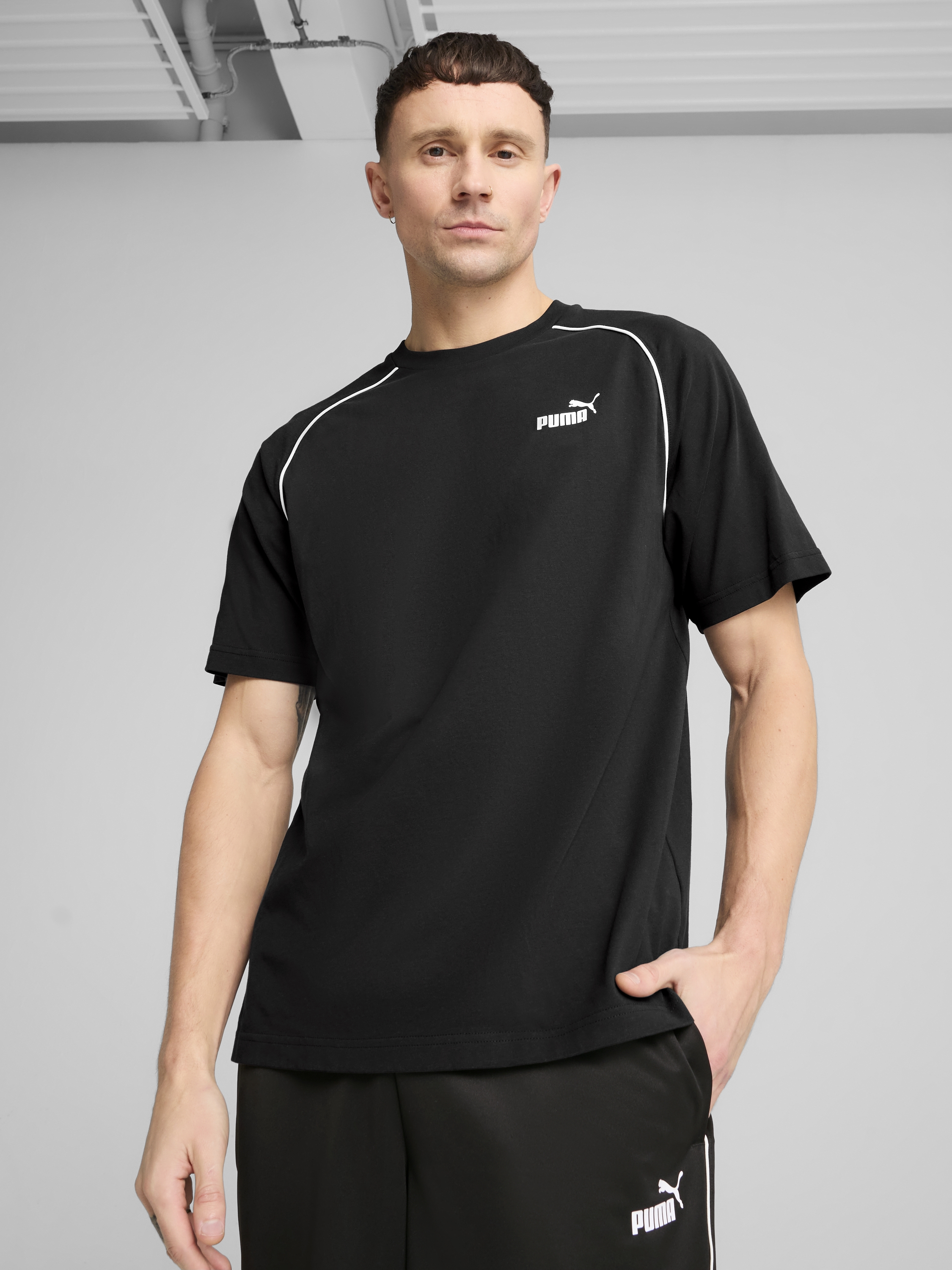 Акція на Футболка бавовняна довга чоловіча Puma Sport Tee 68461601 S Black від Rozetka