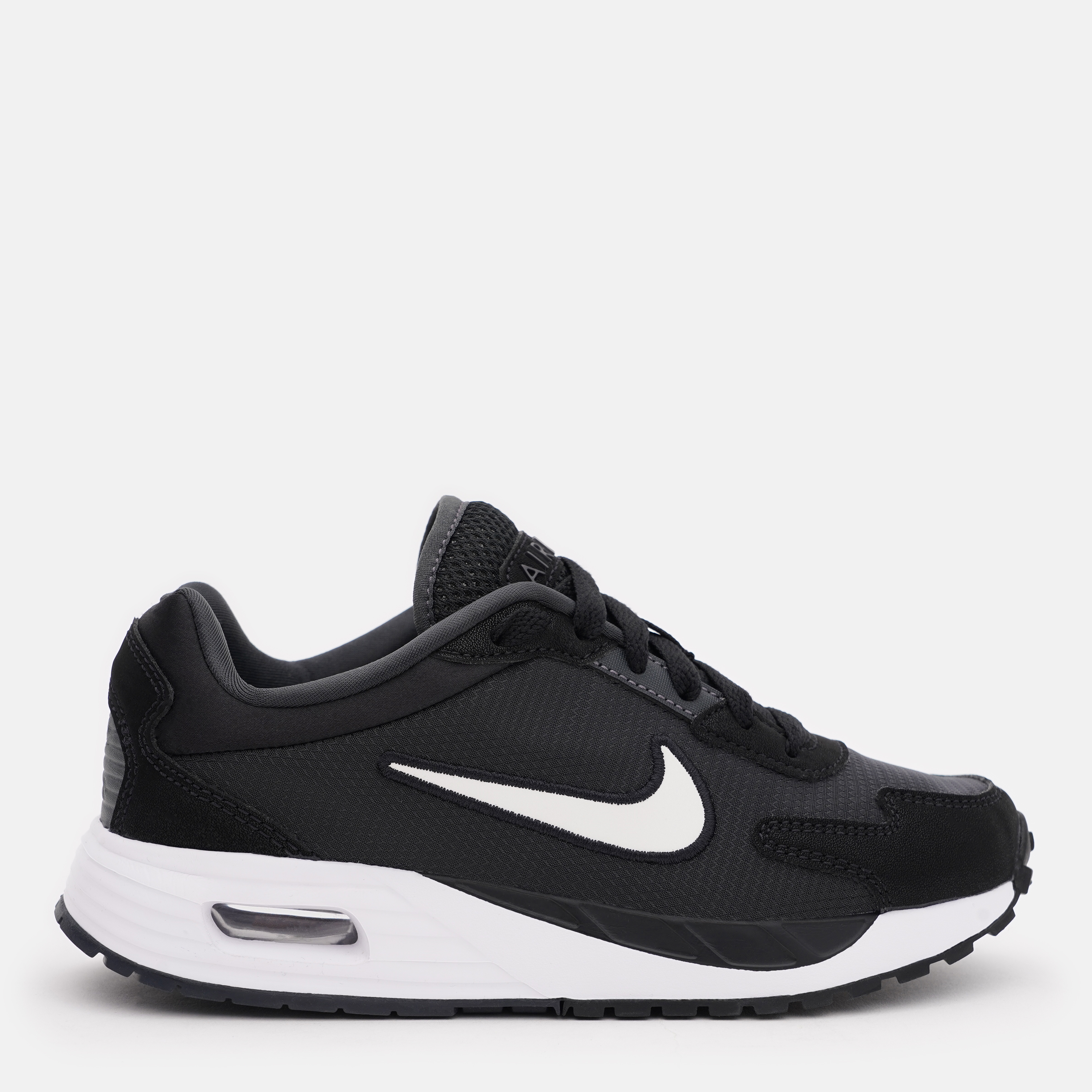 Акція на Підліткові кросівки для хлопчика Nike Air Max Solo (Gs) FV6367-001 39 (6.5Y) Чорні від Rozetka