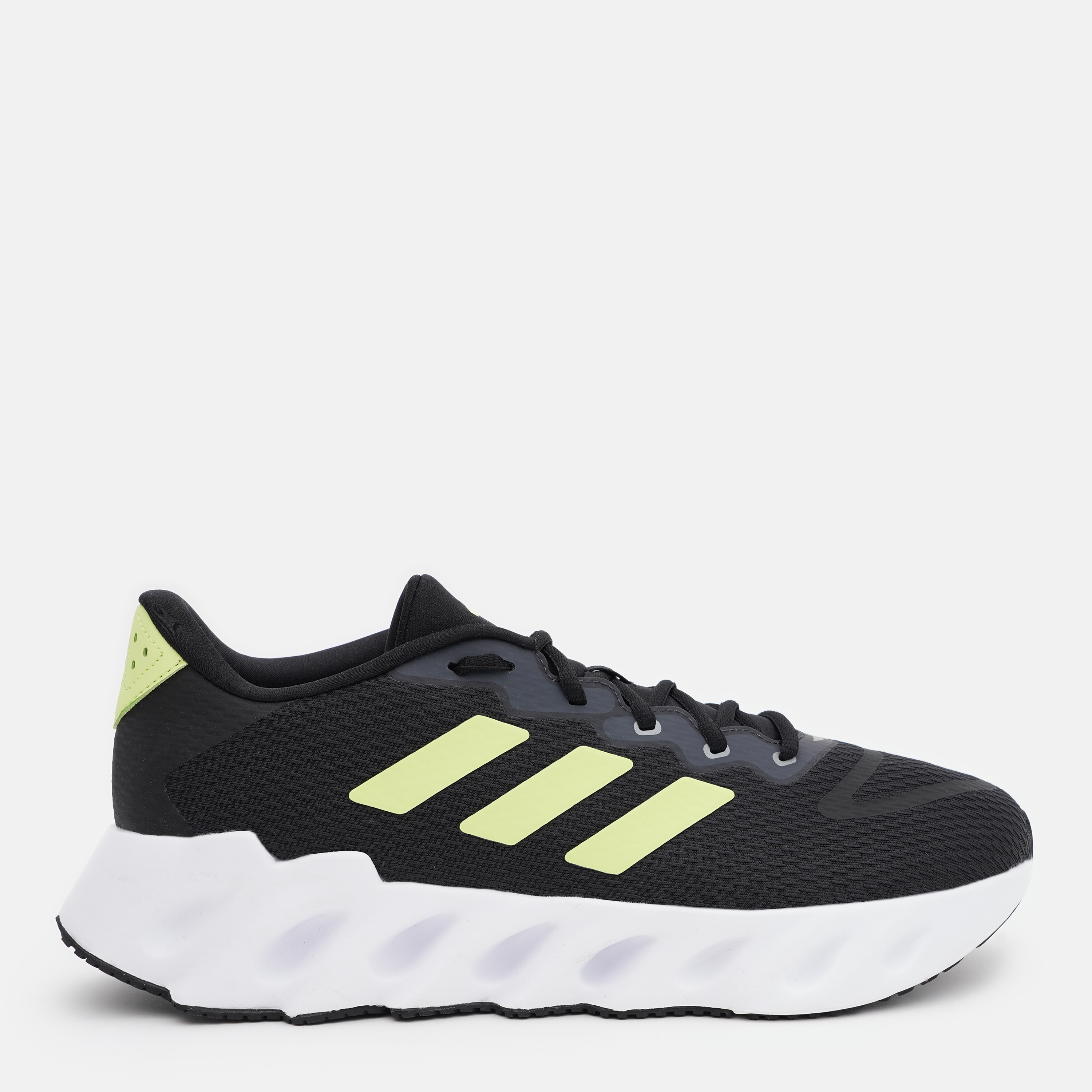 Чоловічі кросівки для бігу Adidas Switch Run M JP7073 40.5 (7UK) 25.5 см Cblack/Pullim/Carbon від Rozetka на платформі USKIDKA Акція на Чоловічі кросівки для бігу Adidas Switch Run M JP7073 40.5 (7UK) 25.5 см Cblack/Pullim/Carbon від Rozetka