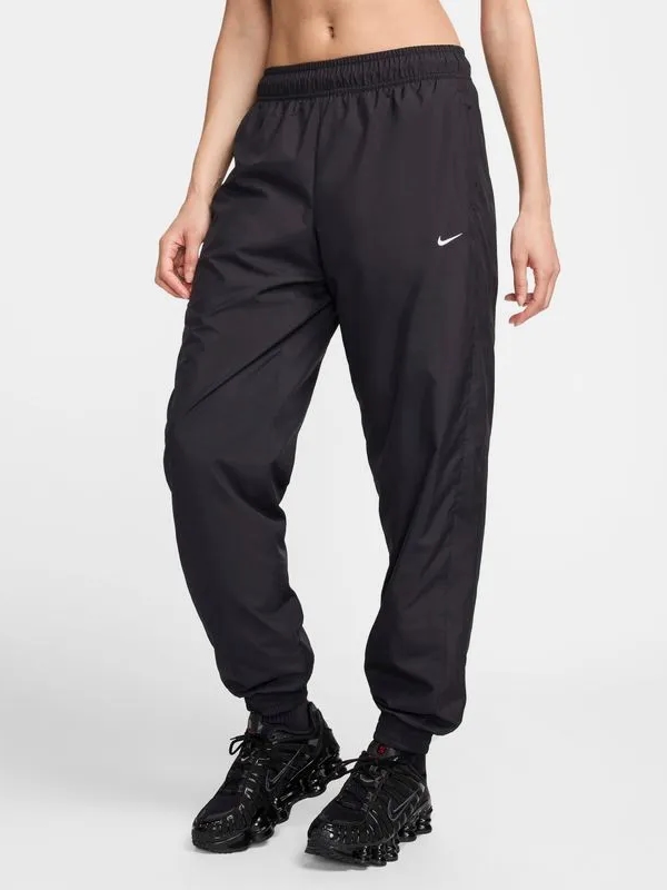 Спортивні штани жіночі Nike Classic Wovens FV7660-010 XS Чорні від Rozetka на платформі USKIDKA Акція на Спортивні штани жіночі Nike Classic Wovens FV7660-010 XS Чорні від Rozetka
