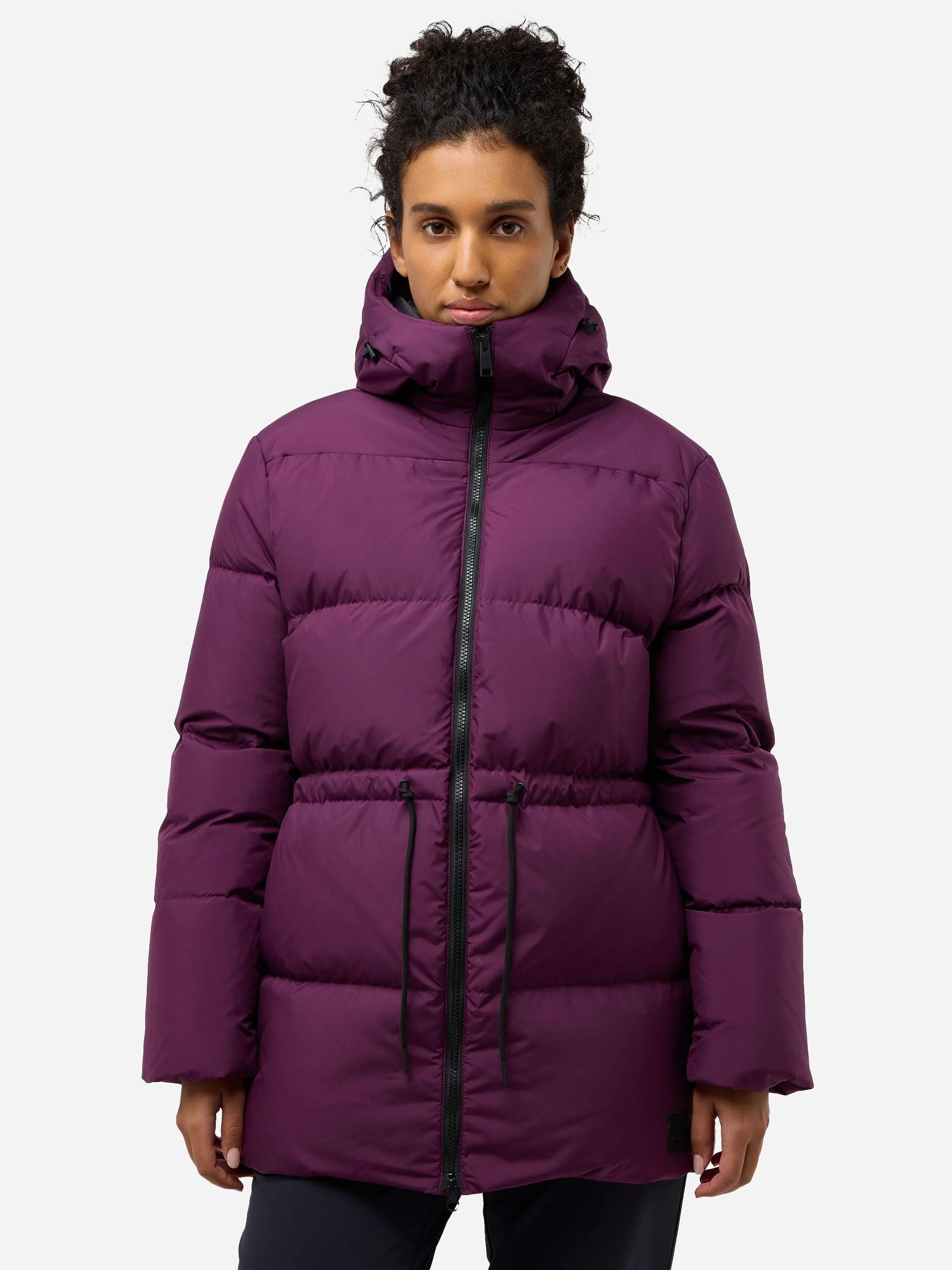 Акція на Пуховик зимовий короткий жіночий Jack Wolfskin Kirschallee JKT W A60213-I0082 XS Темно-фіолетовий від Rozetka