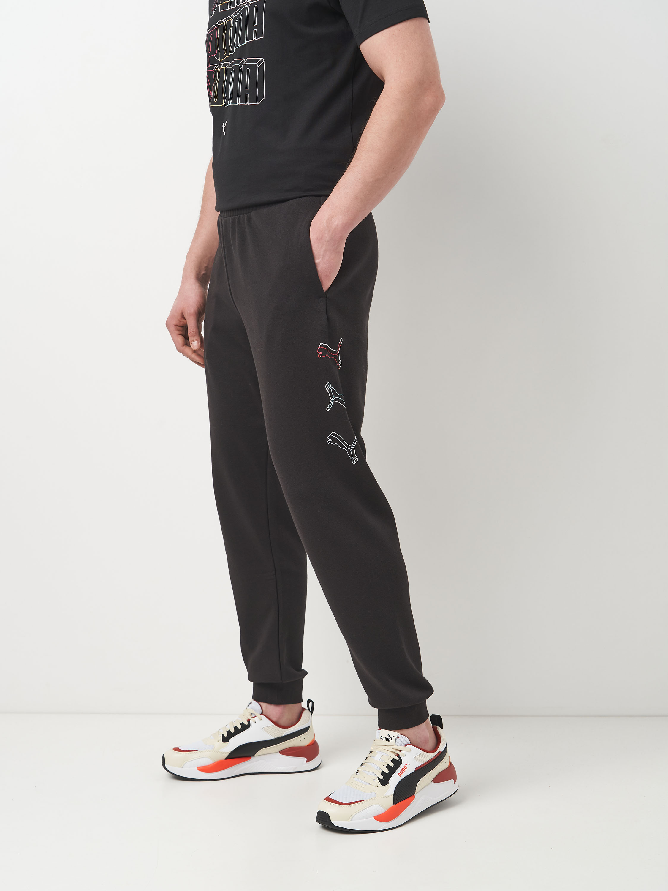 Акція на Спортивні штани Puma Ess Logo Lab Execution Sweatpants Tr Cl 68466601 L Black від Rozetka