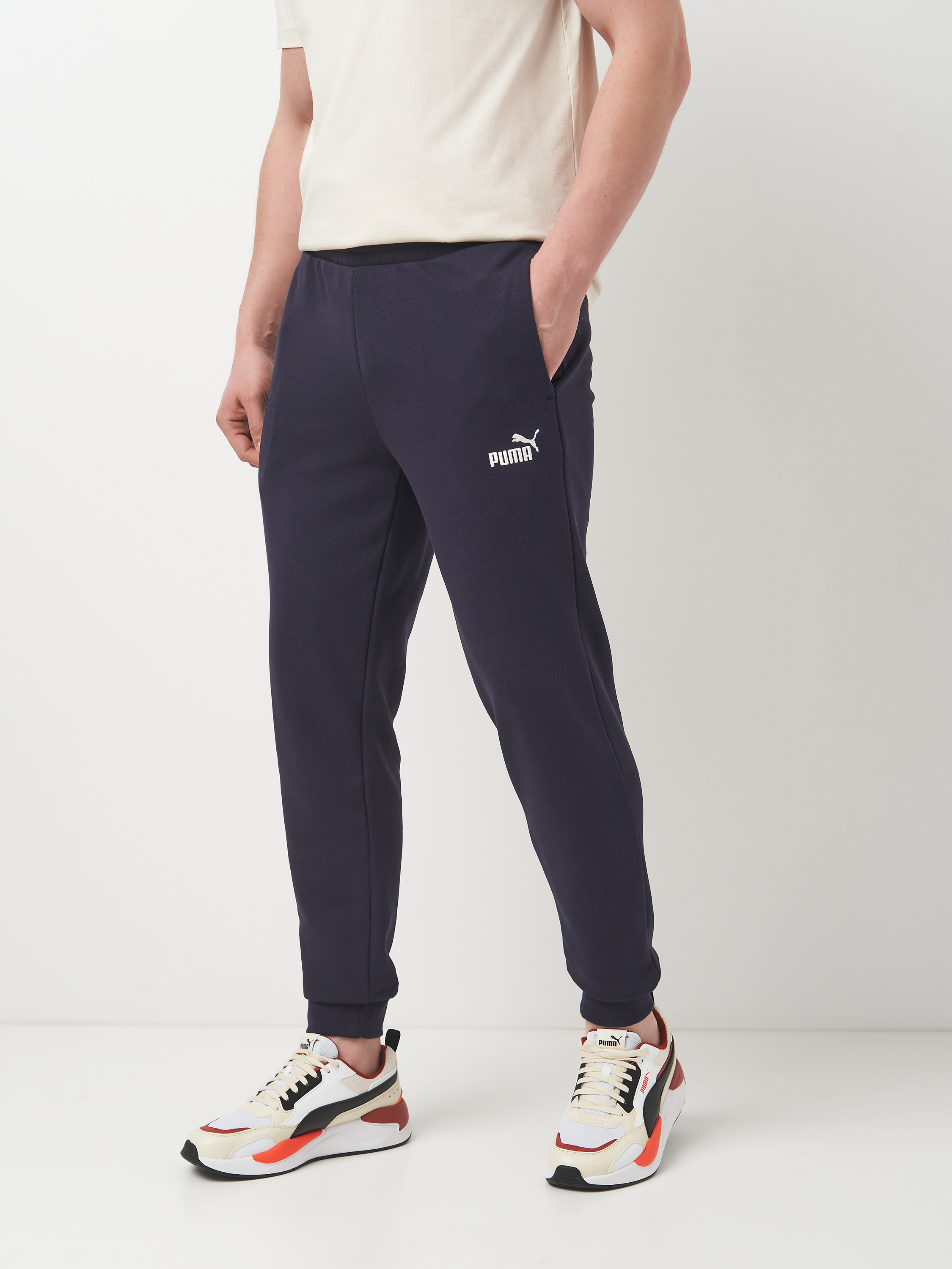 Акція на Спортивні штани чоловічі Puma Ess No. 1 Logo SliSweatpants Tr Cl 68264416 L New Navy від Rozetka