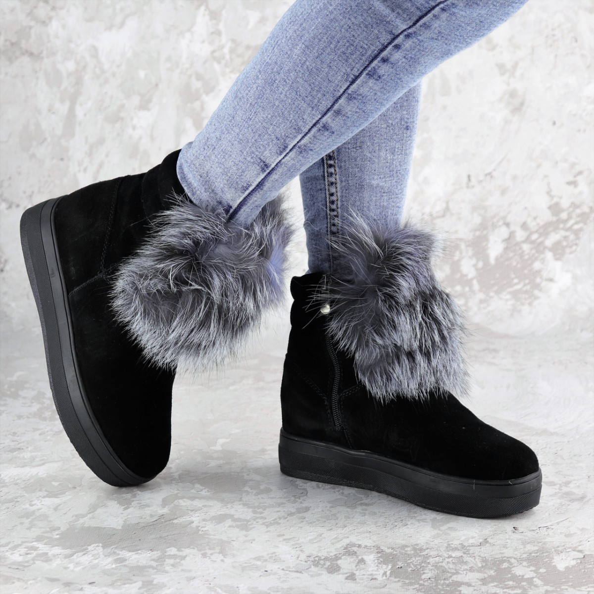 

Женские зимние ботинки с мехом Fashion Loki 1358 38 размер 24 см Черный