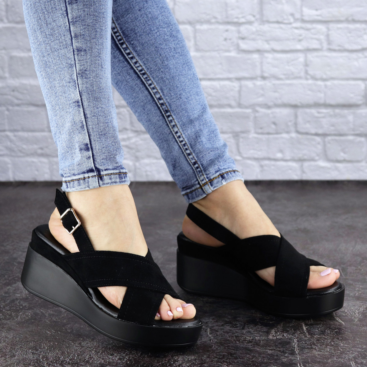 

Женские босоножки Fashion Rocky 1825 37 размер 24 см Черный