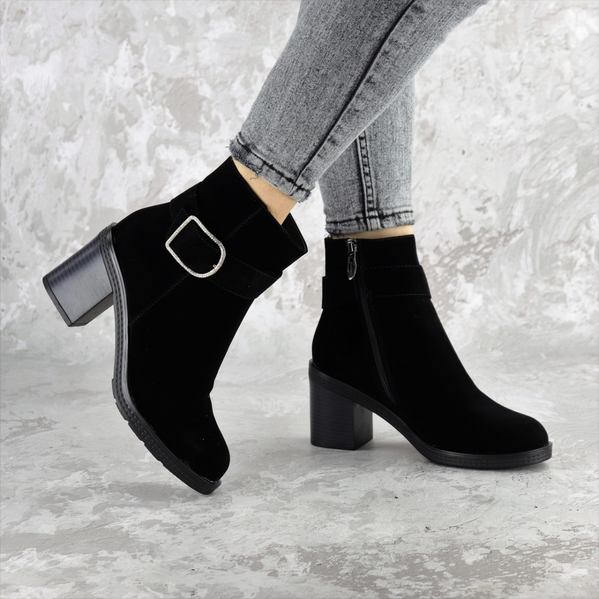 

Ботильоны женские зимние Fashion Napolean 2377 37 размер 24 см Черный