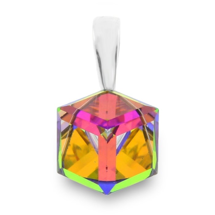 

Серебряная подвеска SPARK Cube со Swarovski модели WJ48418VM