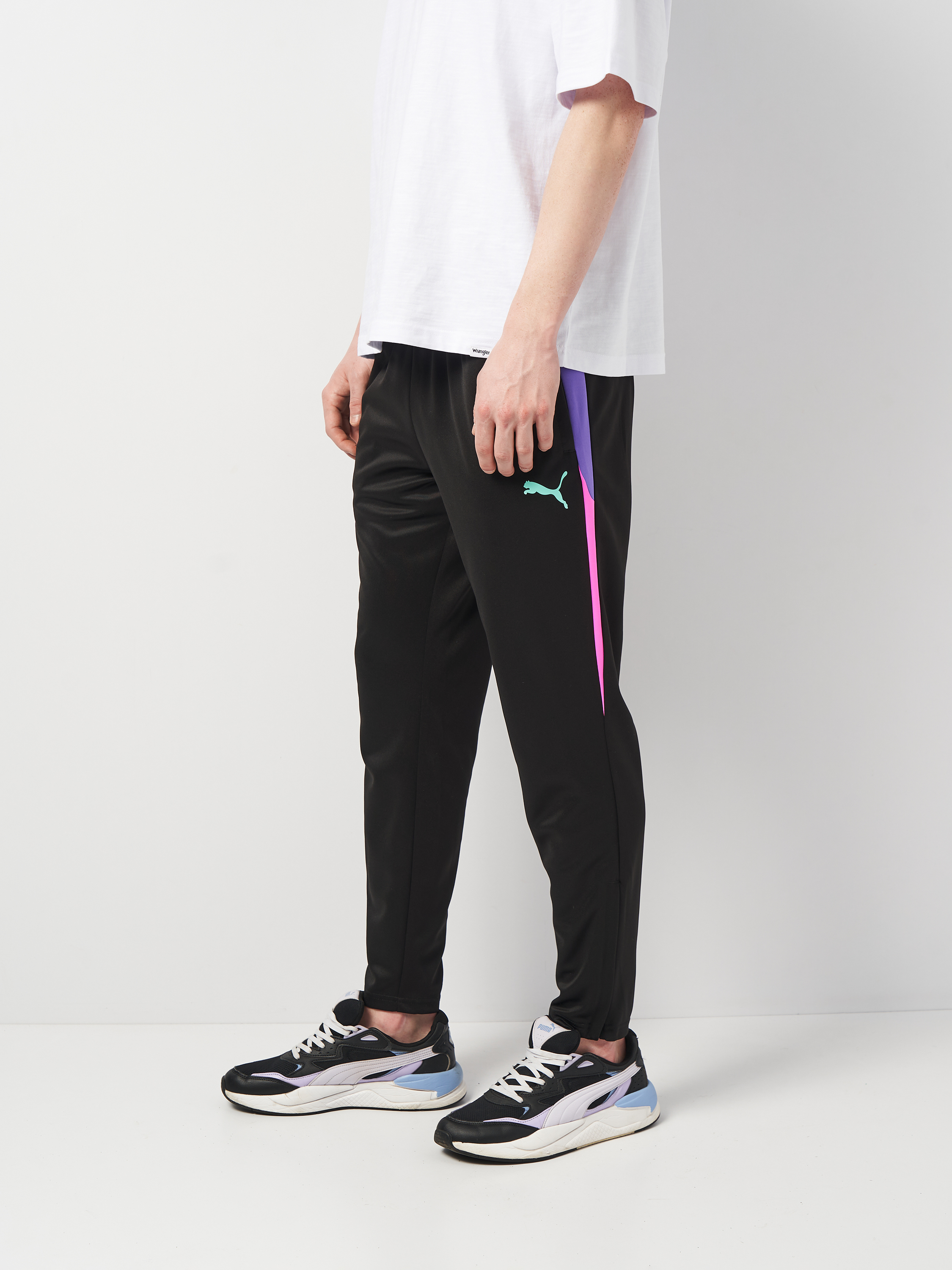 Спортивні штани чоловічі Puma Neymar Jr Creativity Training Pant 66008901 S Black від Rozetka на платформі USKIDKA Акція на Спортивні штани чоловічі Puma Neymar Jr Creativity Training Pant 66008901 S Black від Rozetka