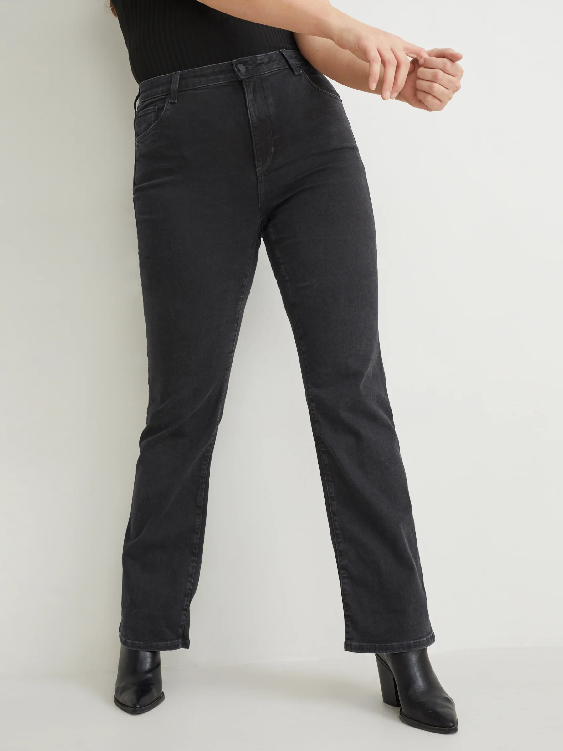 Джинси Regular Fit жіночі C&A 2187940c17 36 Темно-сірі від Rozetka на платформі USKIDKA Акція на Джинси Regular Fit жіночі C&A 2187940c17 36 Темно-сірі від Rozetka
