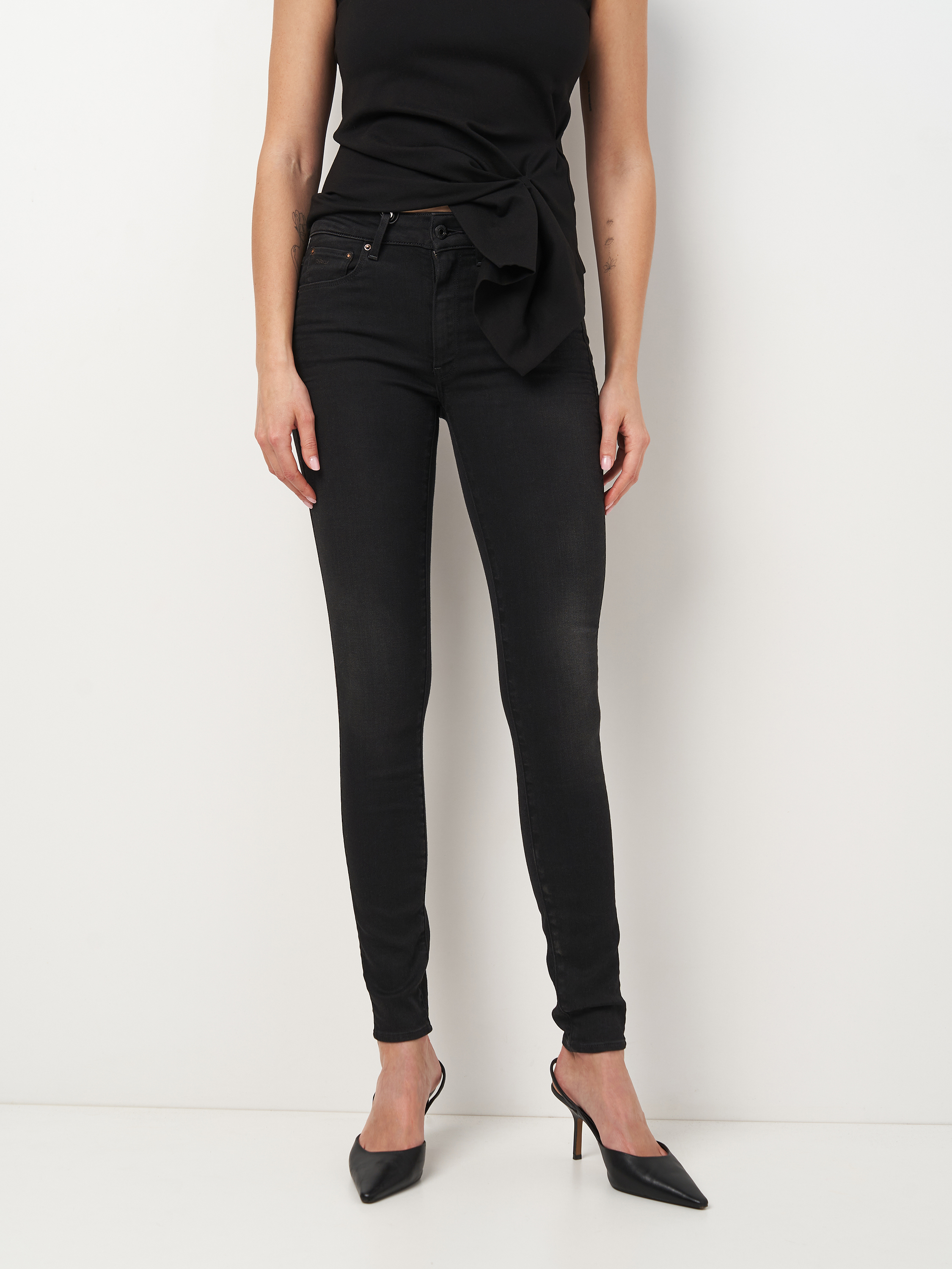 Джинси жіночі G-Star Raw 60877-6009-89 30-32 Чорні від Rozetka на платформі USKIDKA Акція на Джинси жіночі G-Star Raw 60877-6009-89 30-32 Чорні від Rozetka