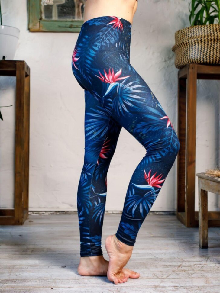 

Женские лосины Marjari Yoga 3D Tropical new М Цветные