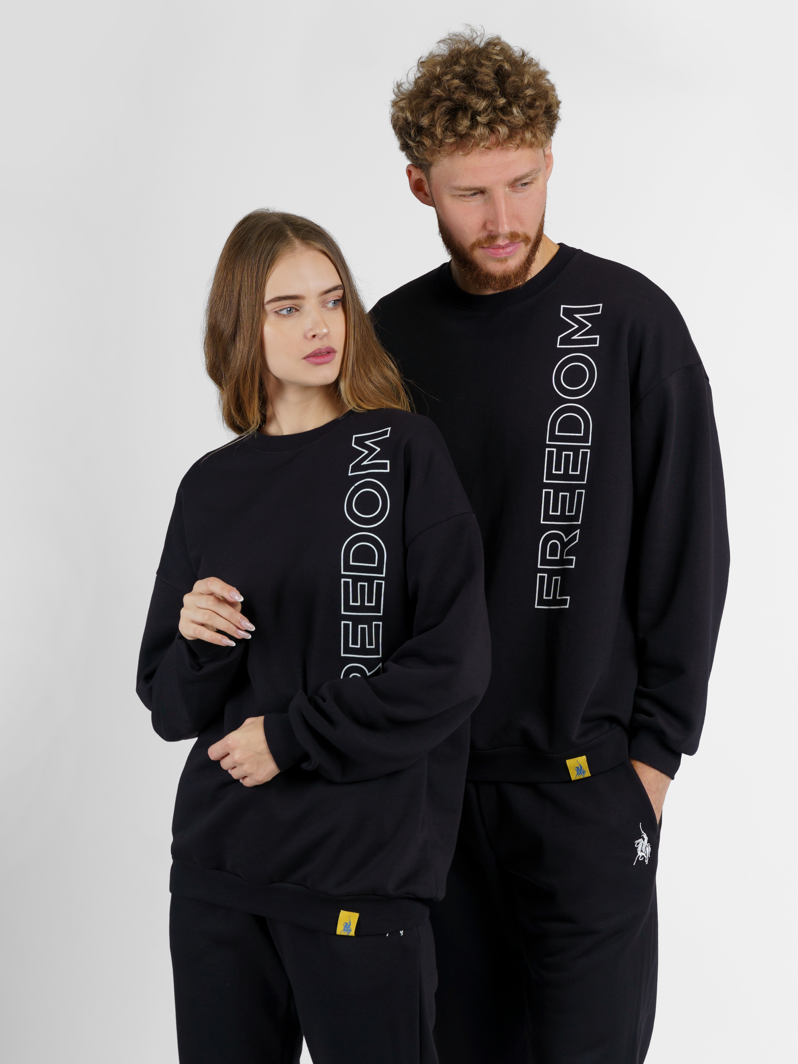 Світшот оверсайз чоловічий Arber Sweatshirt Un F17.05.02.231 L Чорний від Rozetka на платформі USKIDKA Акція на Світшот оверсайз чоловічий Arber Sweatshirt Un F17.05.02.231 L Чорний від Rozetka