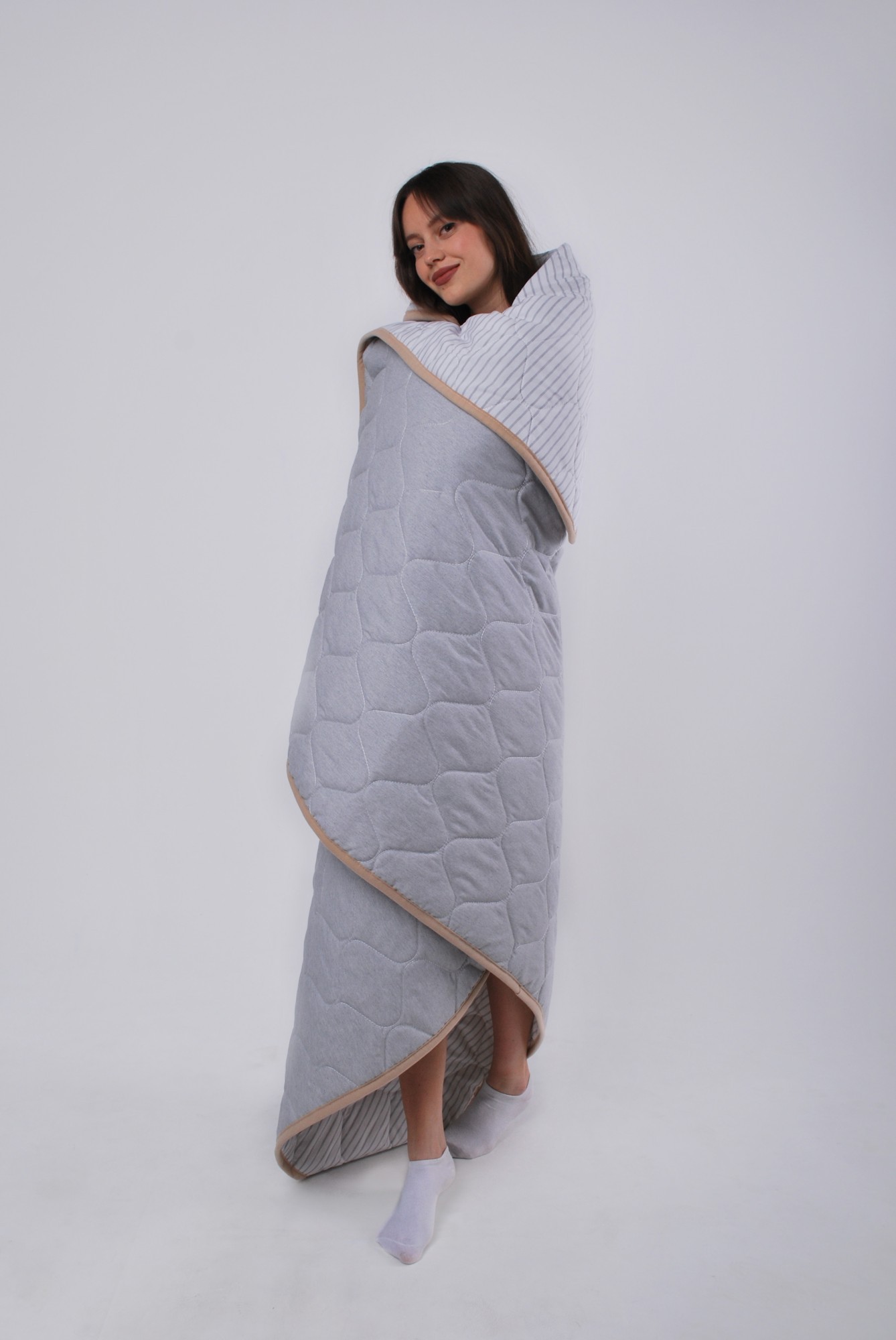 

Ковдра Goodnight.Store Легка (надлегка): 100х140 см колір Сірий / Білий у смужку