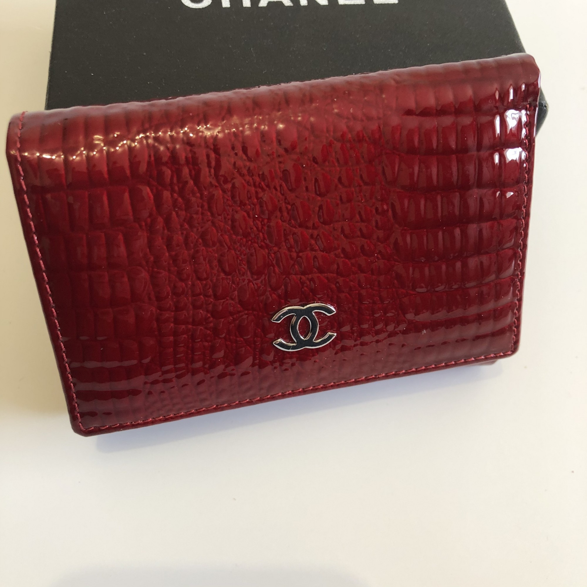 

Кожаный женский клатч – кошелек Chanel 052B красный